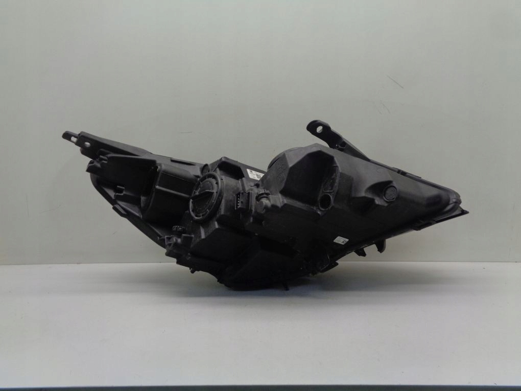 OPEL ASTRA 5 V K light front left
