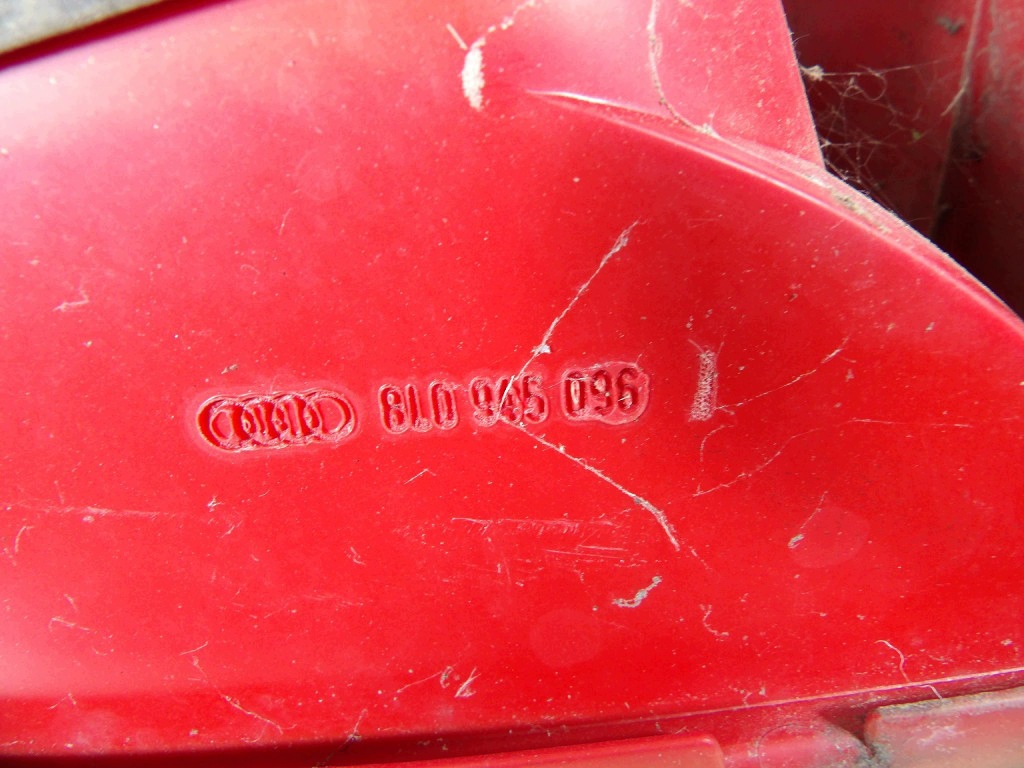 AUDI A3 8L 3D light rear part right 8L0945096