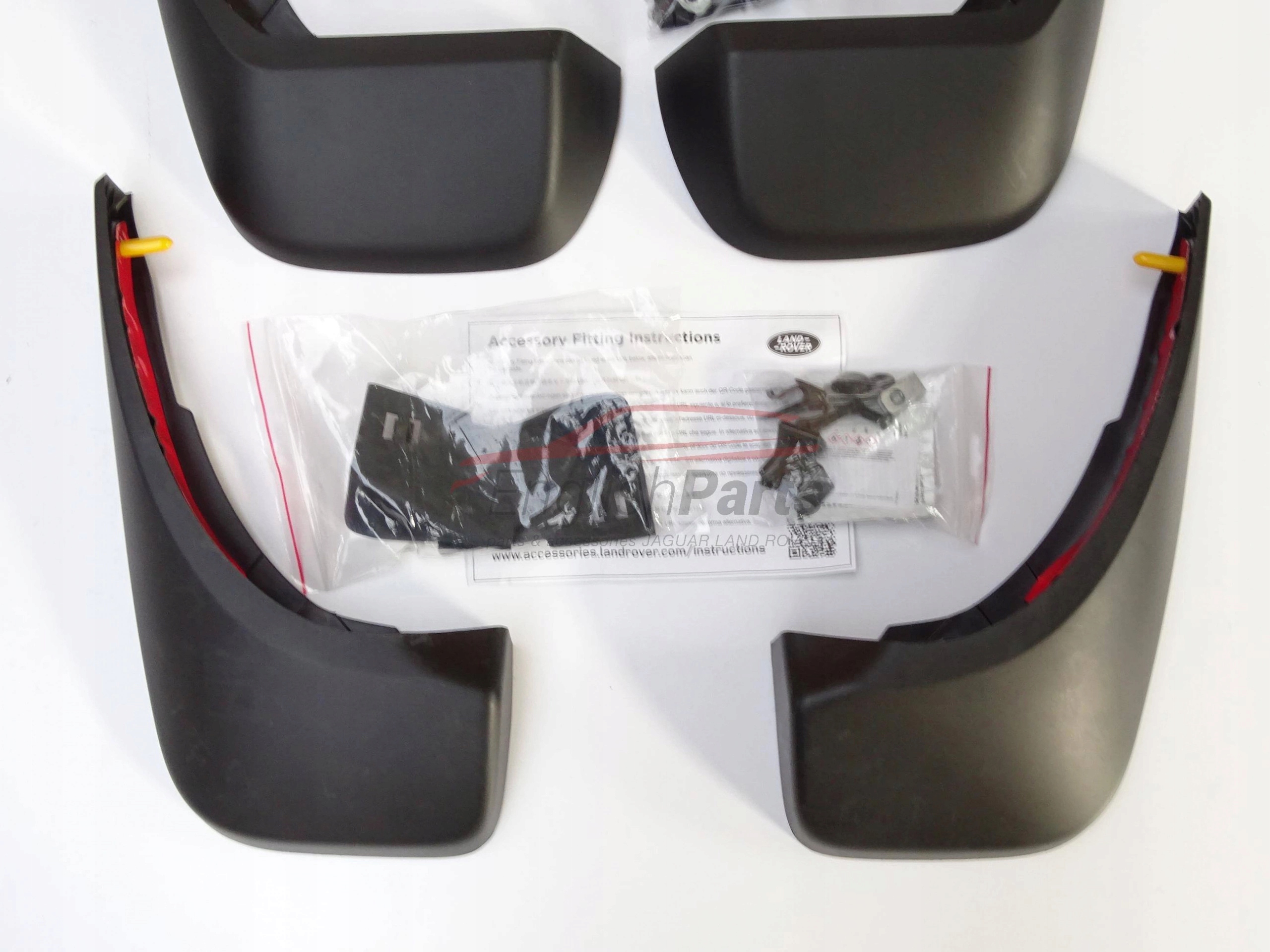 ORYGINALNE chlapacze 4szt DISCOVERY 5 V L462 -2020 Producent części Land Rover OE