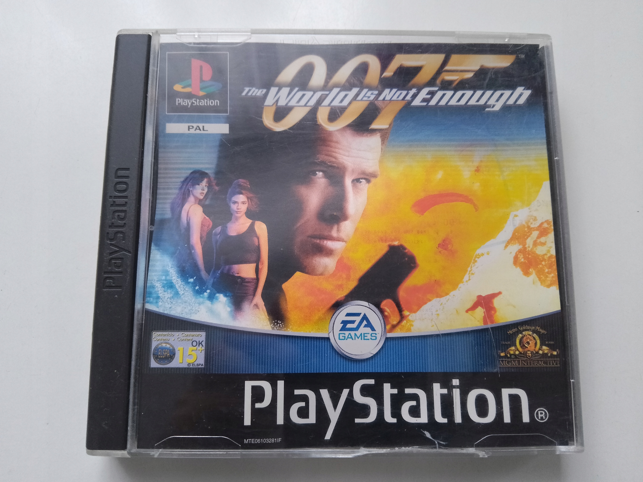 THE WORLD IS NOT ENOUGH PSX PS1 PAL * ENG