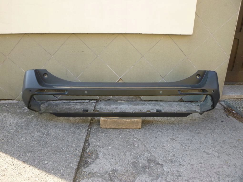 Toyota RAV4 RAV 4 V 19- bumper rear