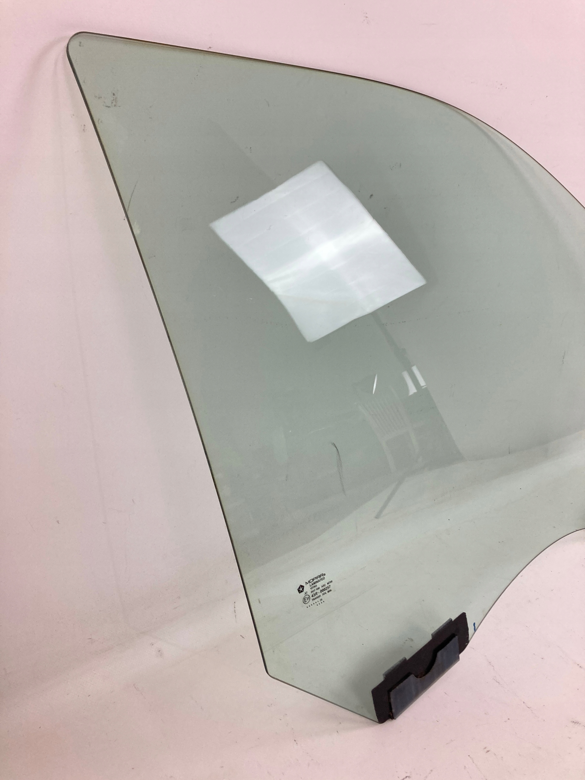 Ram 2500, 3500 window side door przednich right front 2019-26