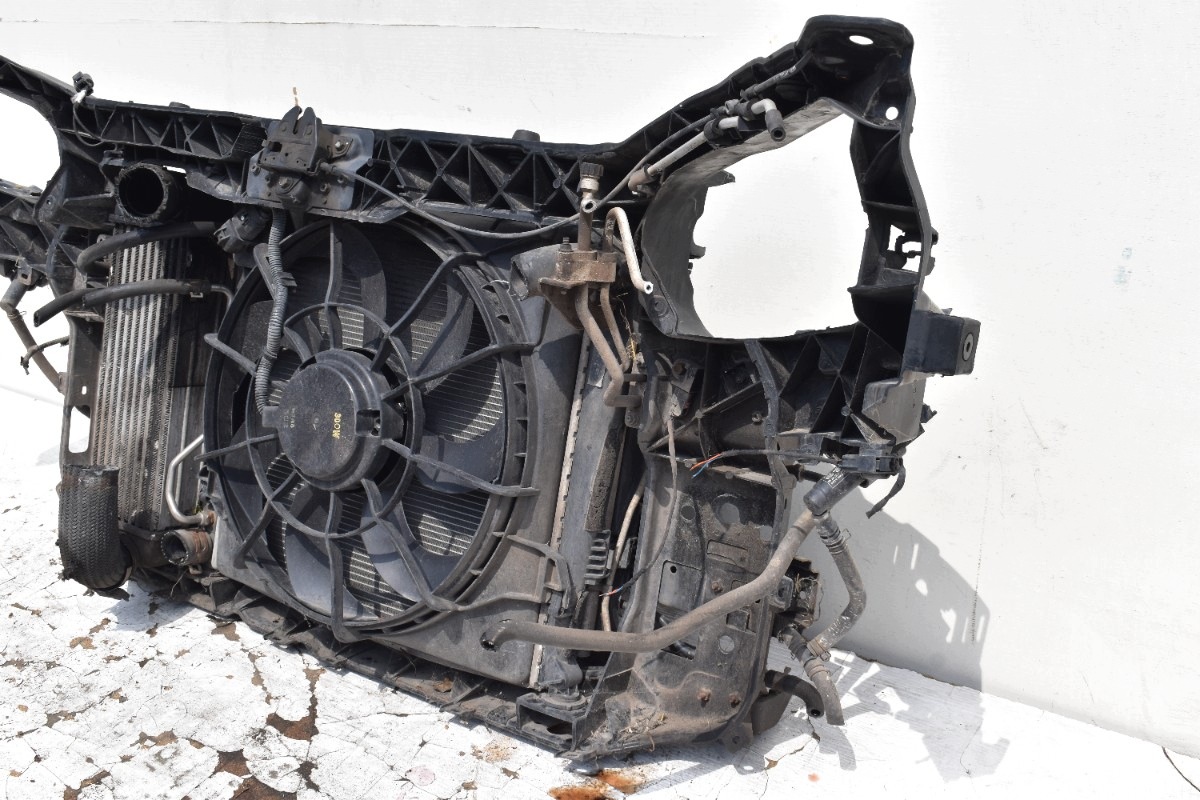 support panel for radiators KIA SORENTO II 2009-2012 2.2 CRDI 197KM D4HB AUTOMAT