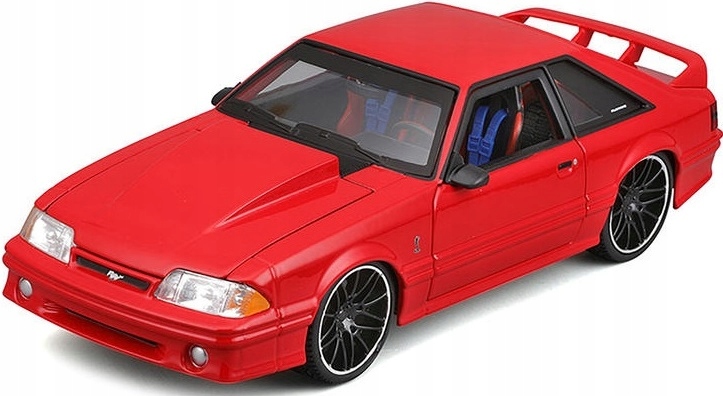 Ford Mustang Cobra 1993 1:24 Maisto Design 32549
