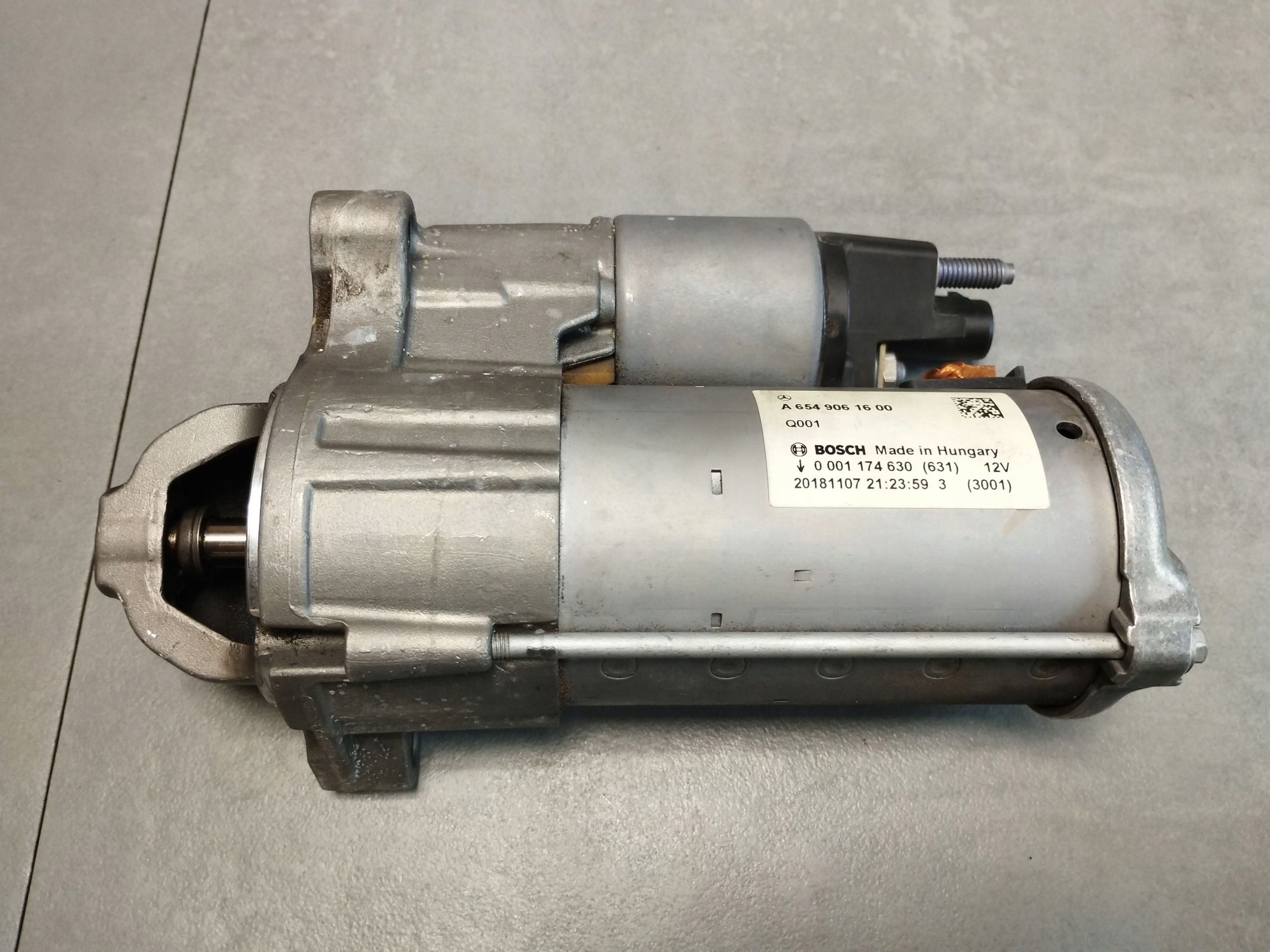 Mercedes-Benz E W213 2.0 CDI starter A6549061600