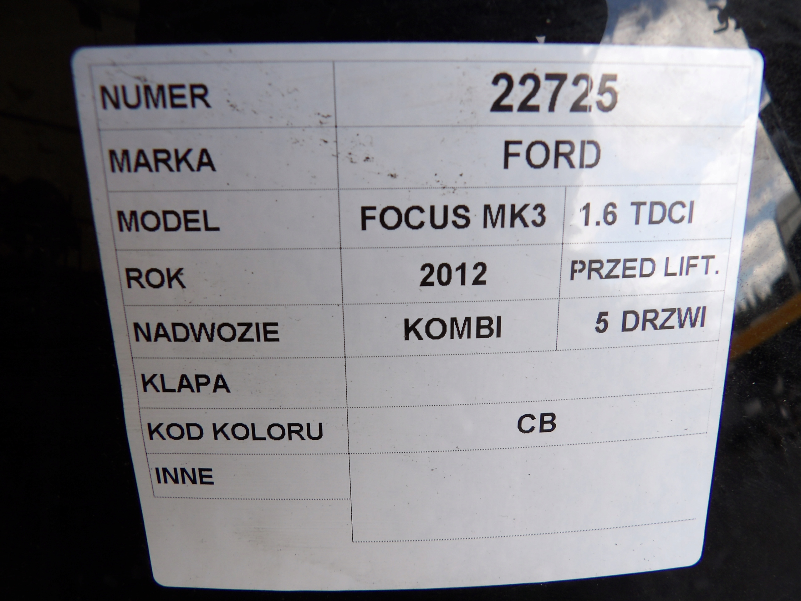 Ford Focus MK3 boot doors kombi lak. CB
