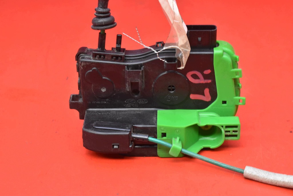 lock door left front front EU 81310-3Z000 HYUNDAI I40 VF 11-15