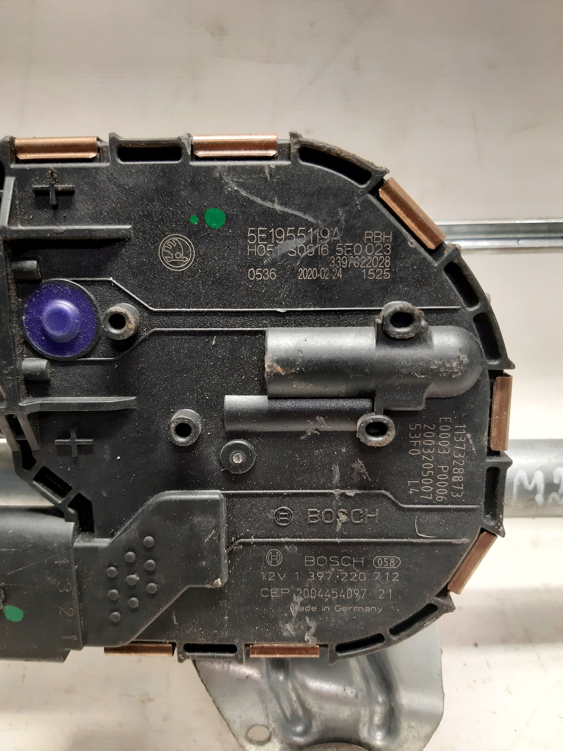 SKODA OCTAVIA III 3 wiper mechanism front