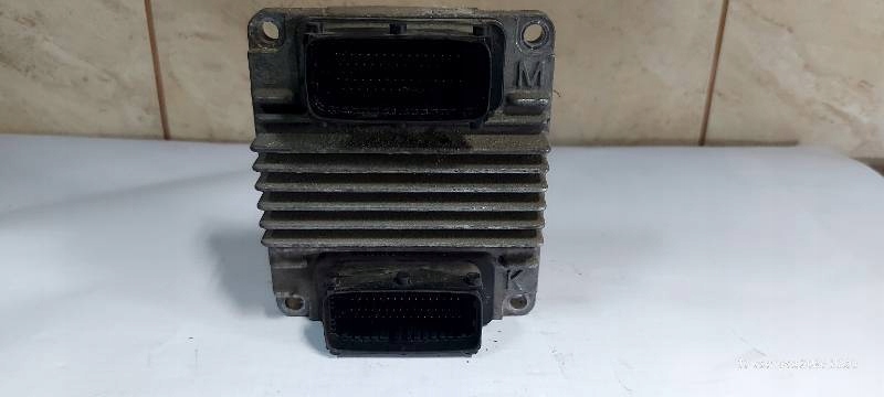 riadiaca jednotka / modul ECU 12214850 Opel Astra PROGRAMOWANIE