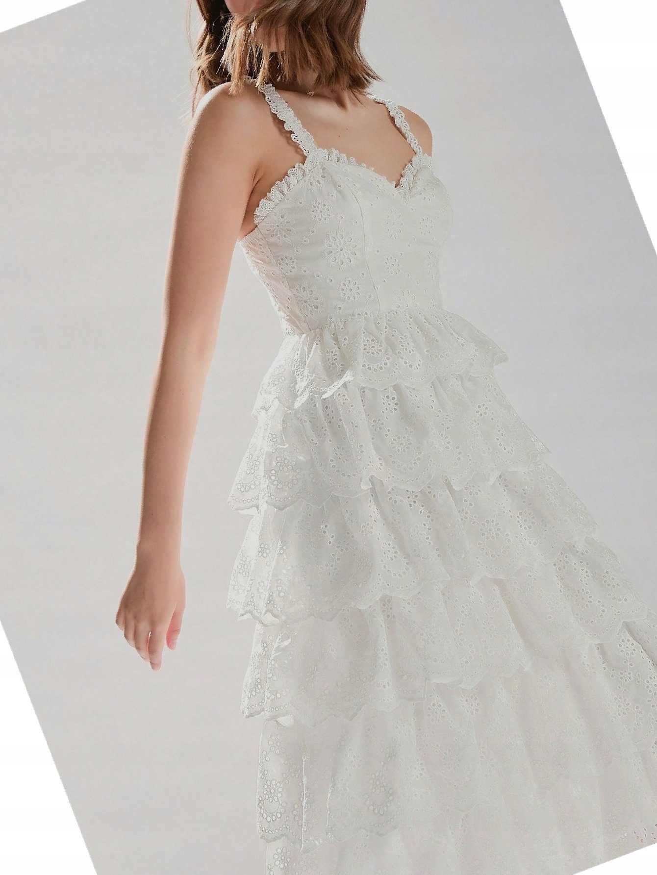 Šaty s volánky Midi Bílá Casual Ažurová M 38