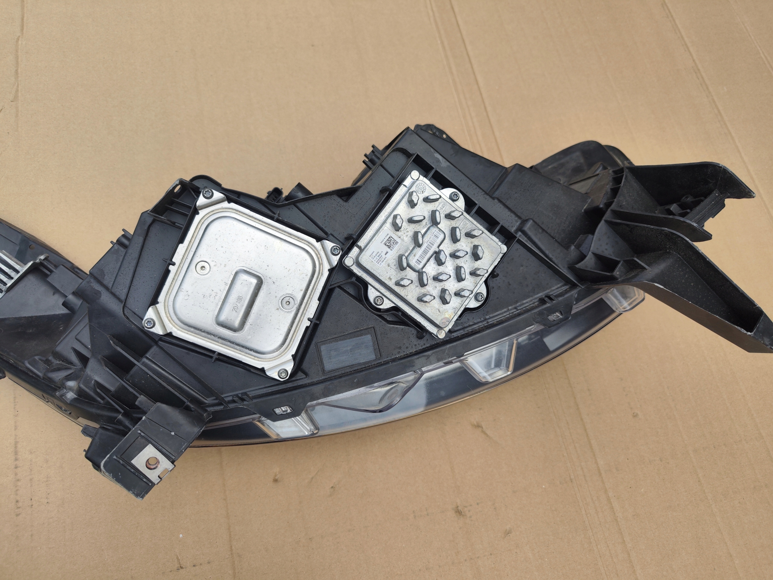 RENAULT ESPACE 5 V LIFT LED MATRIX left 260601628R light front
