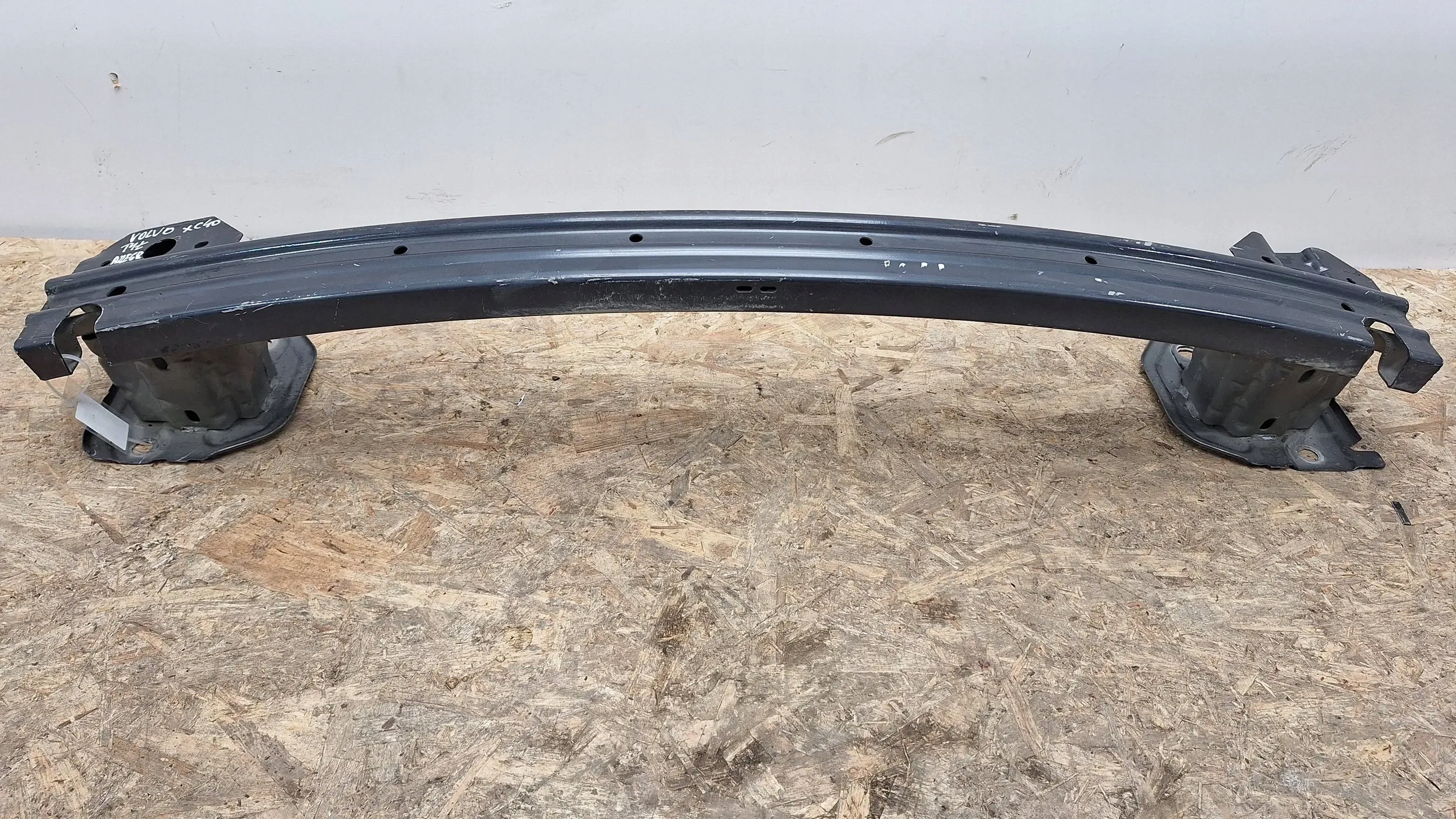 bumper support rear part 32291421 Volvo XC40 18
