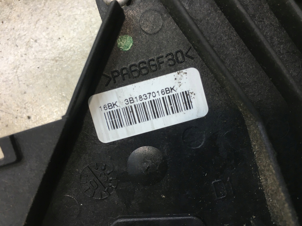 lock door right front POLO IV 3B1837016BK