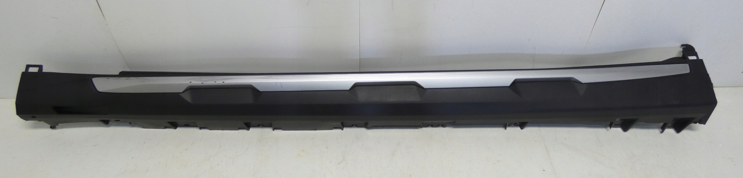BMW X5 G05 X-LINE 2018- 7440927 moulding threshold left threshold