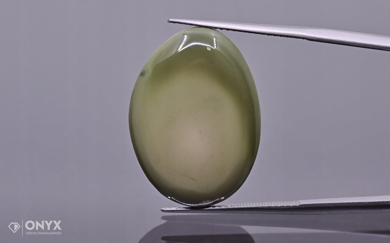 Jaspis Imperial nízký kabošon nepravidelný 25x18 mm