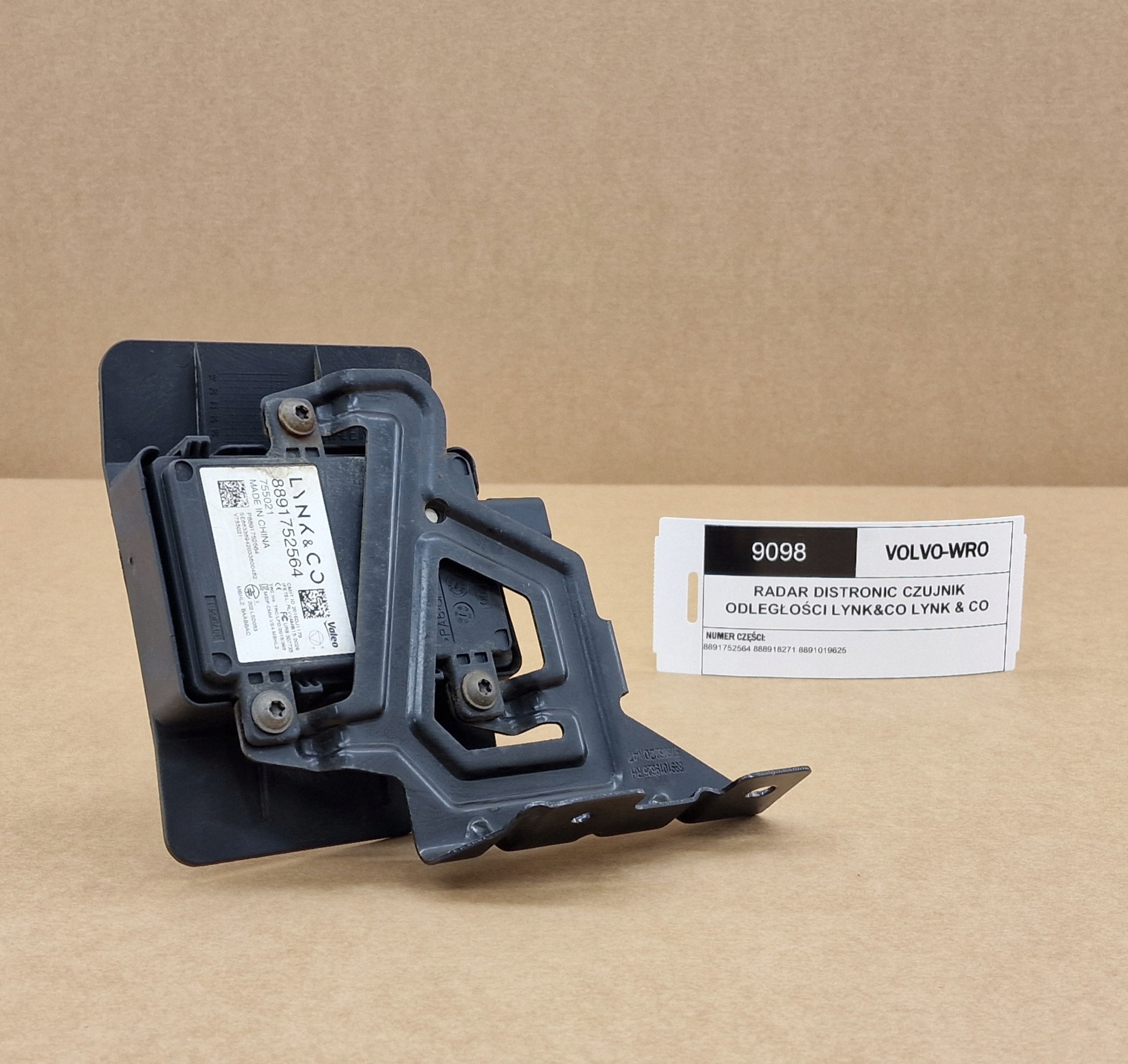 right RADAR DISTRONIC sensor MARTWEGO POLA LYNK&CO LYNK & CO 01 1.5