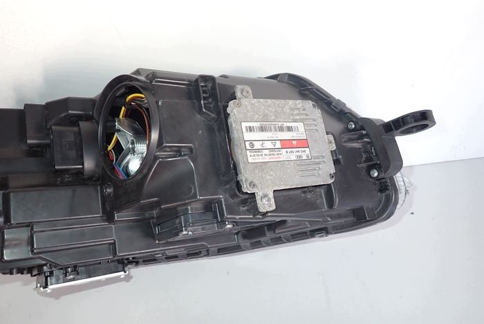 SKODA OCTAVIA III BI-XENON LED 13-17 reflektor left light left 5E1941015B