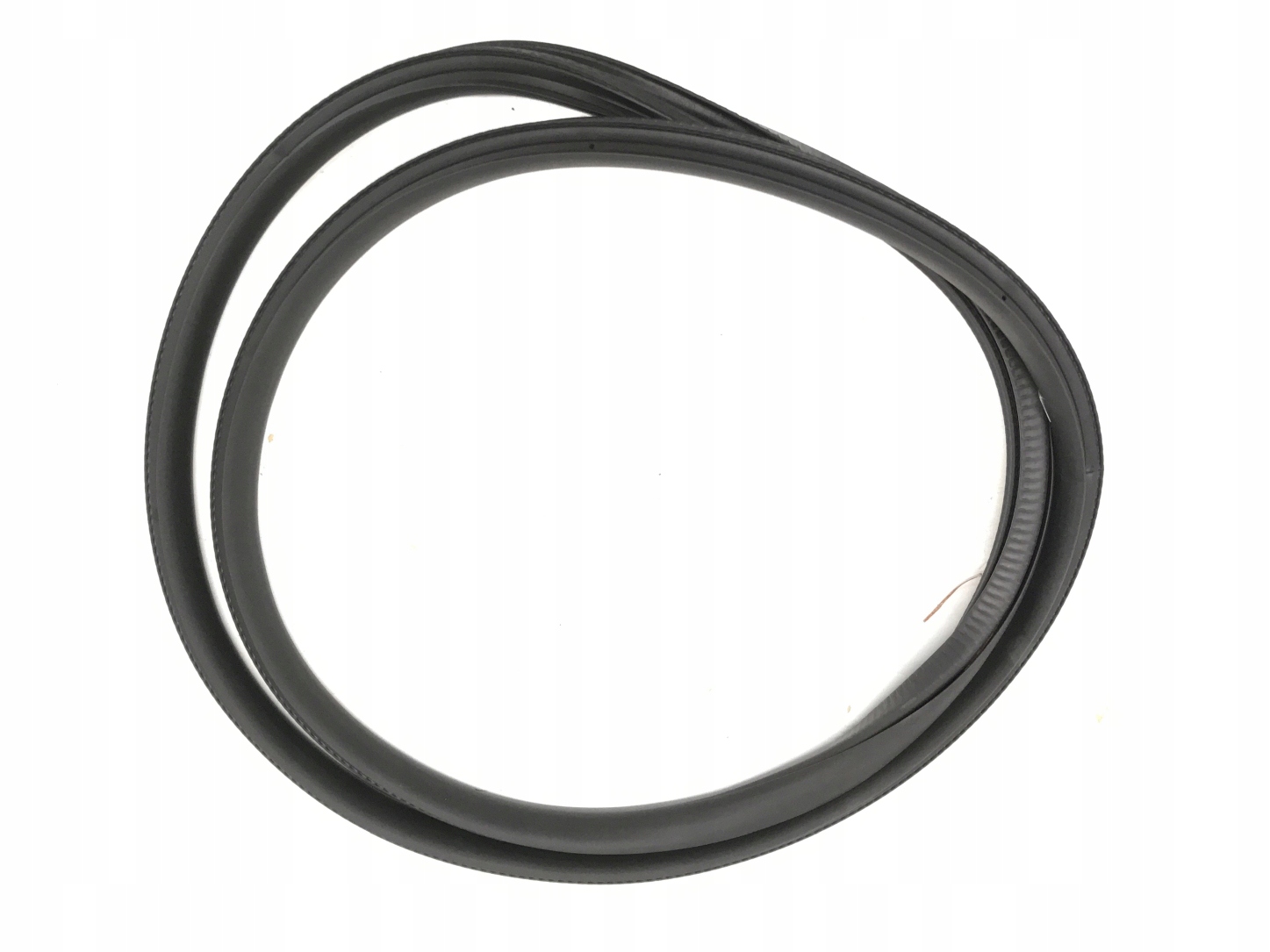 A1186920500 - Ущільнювач двері лівий передній MERCEDES W118 CLA