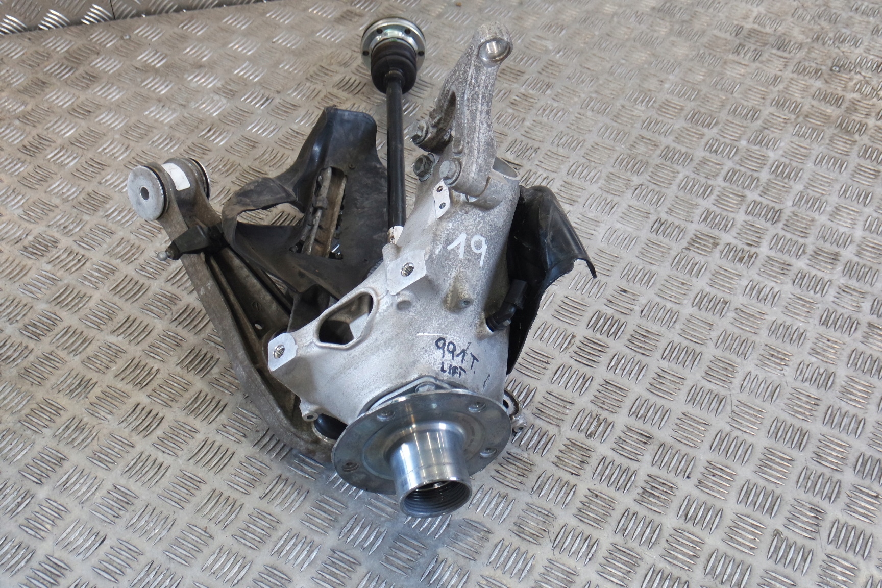 ПЕРЕДНЯ ПРАВА ПІДВІСКА PORSCHE 991 TURBO LIFT