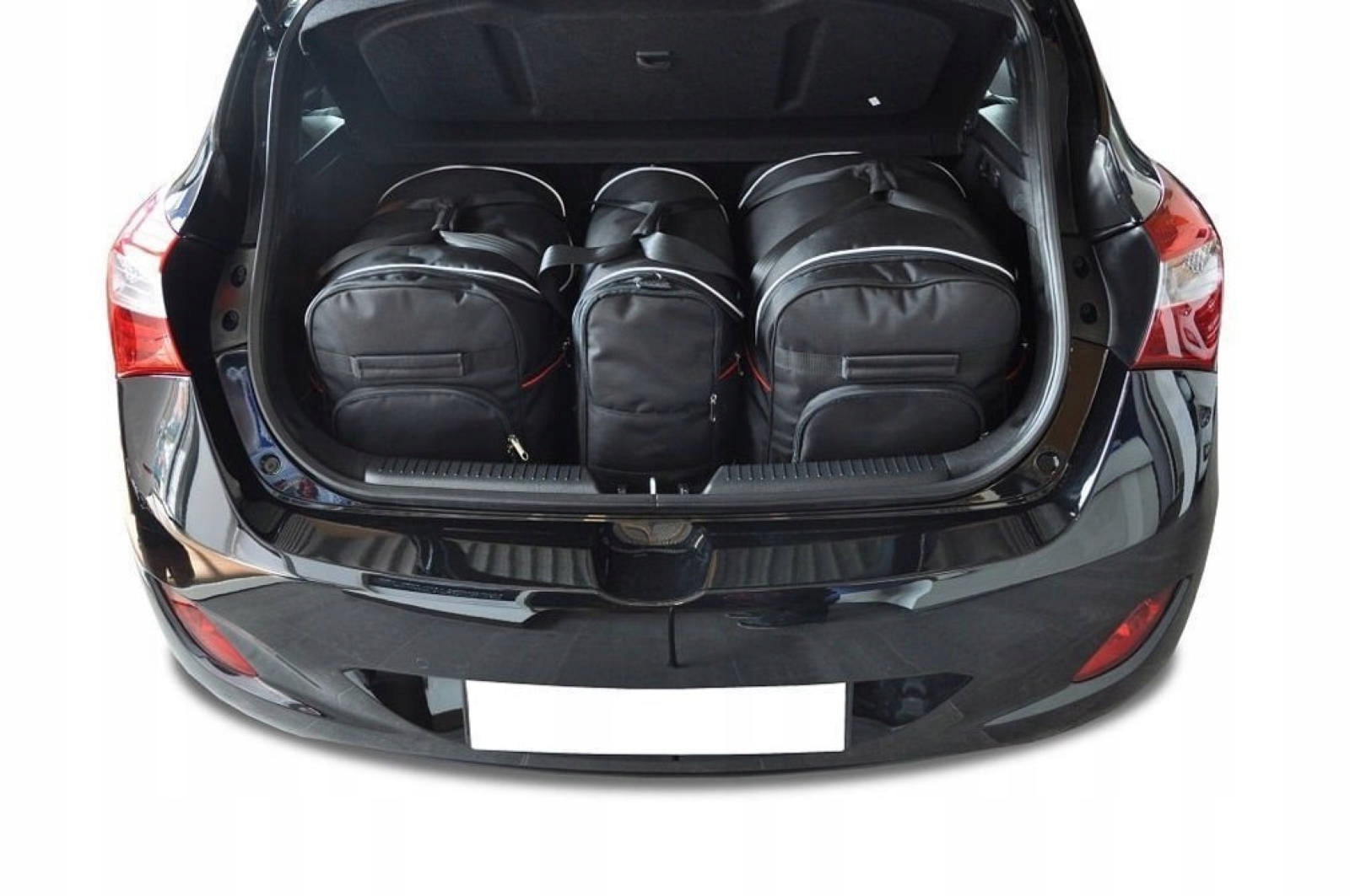 J&j Automotive Sada 3ks cestovných tašiek Aero pre Hyundai i30 Hatchback 2