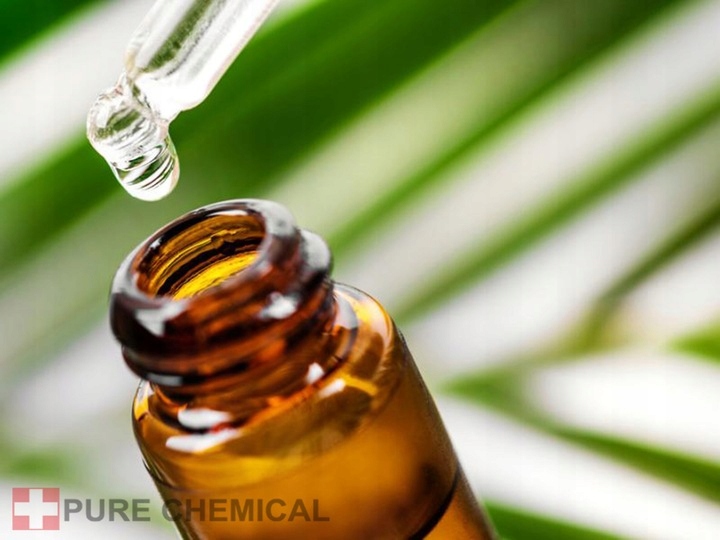 OLEJEK TSUBAKI Z KAMELII JAPOŃSKIEJ NIERAFINOWANY ZIMNOTŁOCZONY 30ml Opakowanie butelka z pipetą