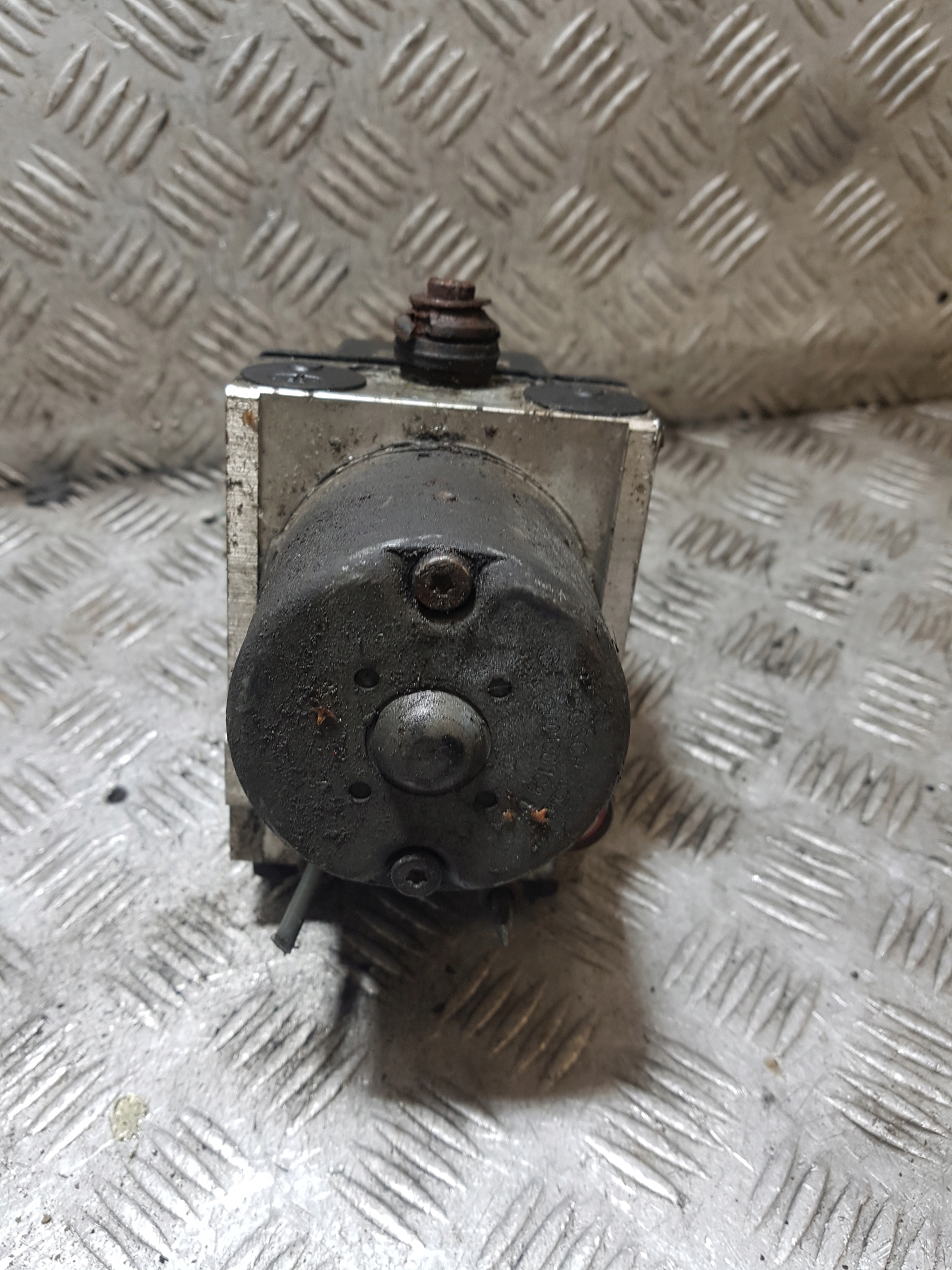 pump ABS TOYOTA COROLLA VERSO 2 0265950130