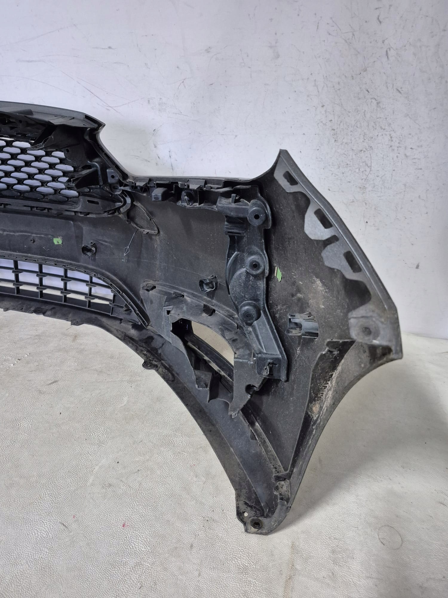 FORD FOCUS III 3 MK3 LIFT 14-19 nárazník předek přední 6XPDC