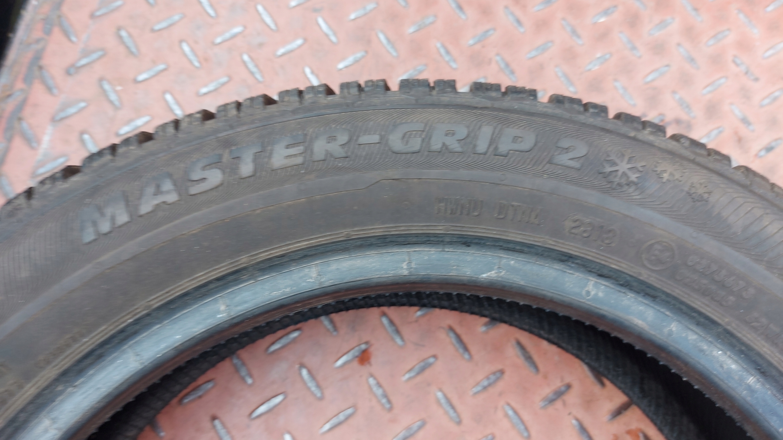 SEMPERIT MASTER-GRIP 2 165/60R15 gume zimske 7mm