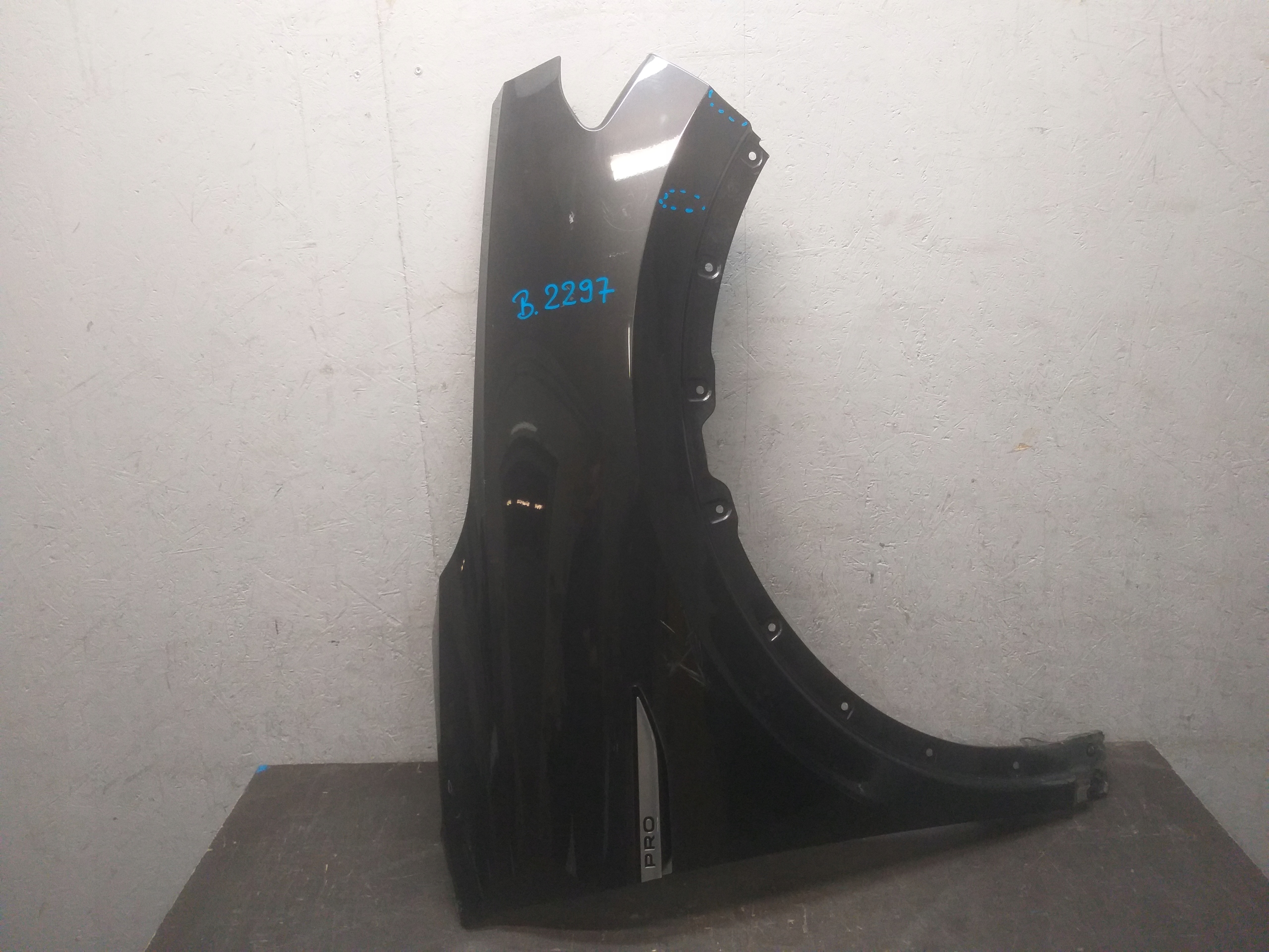 fender front right VW ID4 ID-4 ID 4 11A