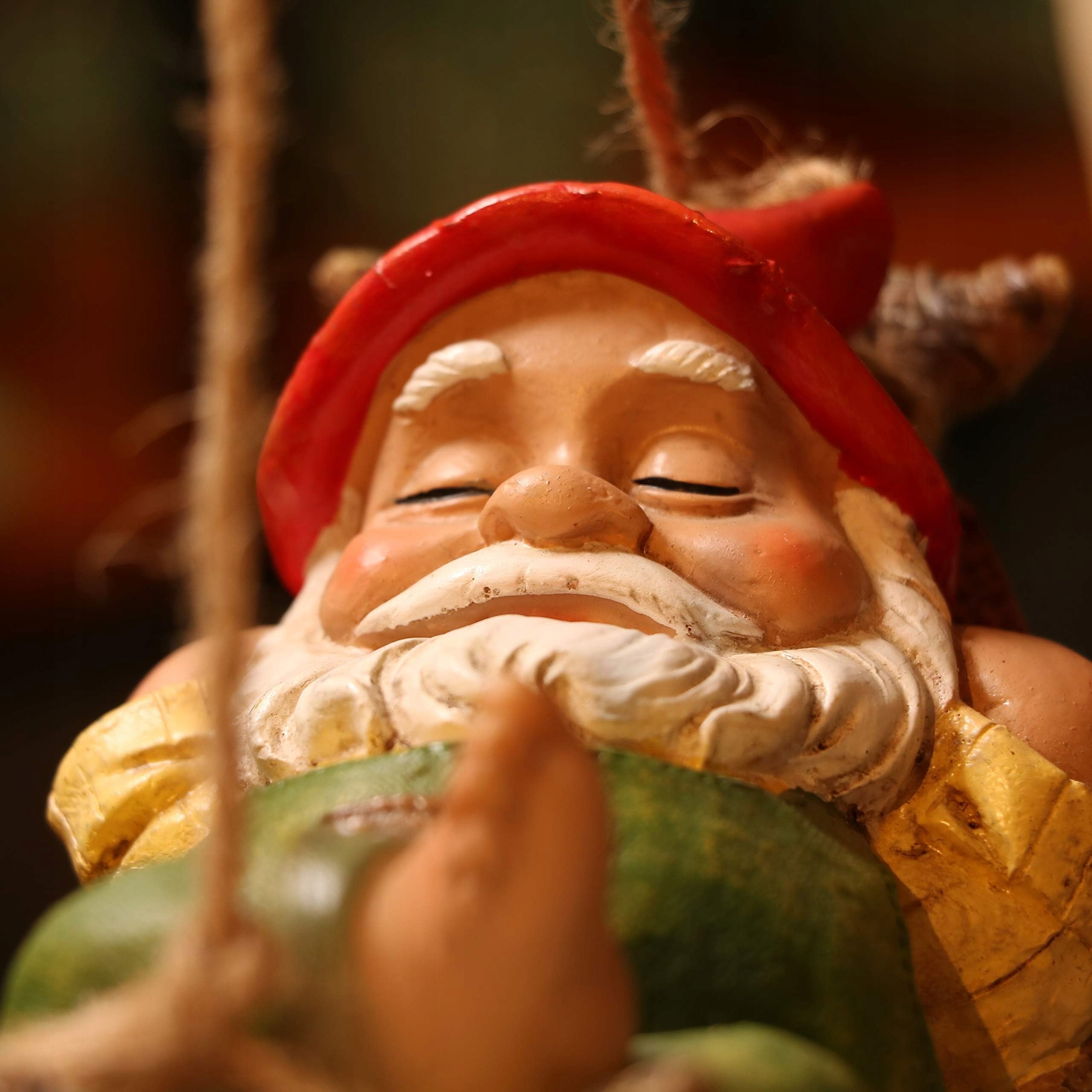 TERESAS COLLECTIONS Figurka Ogrodowa Skrzat Leżący 18cm Żywica Wodoodporna — miniatura 4