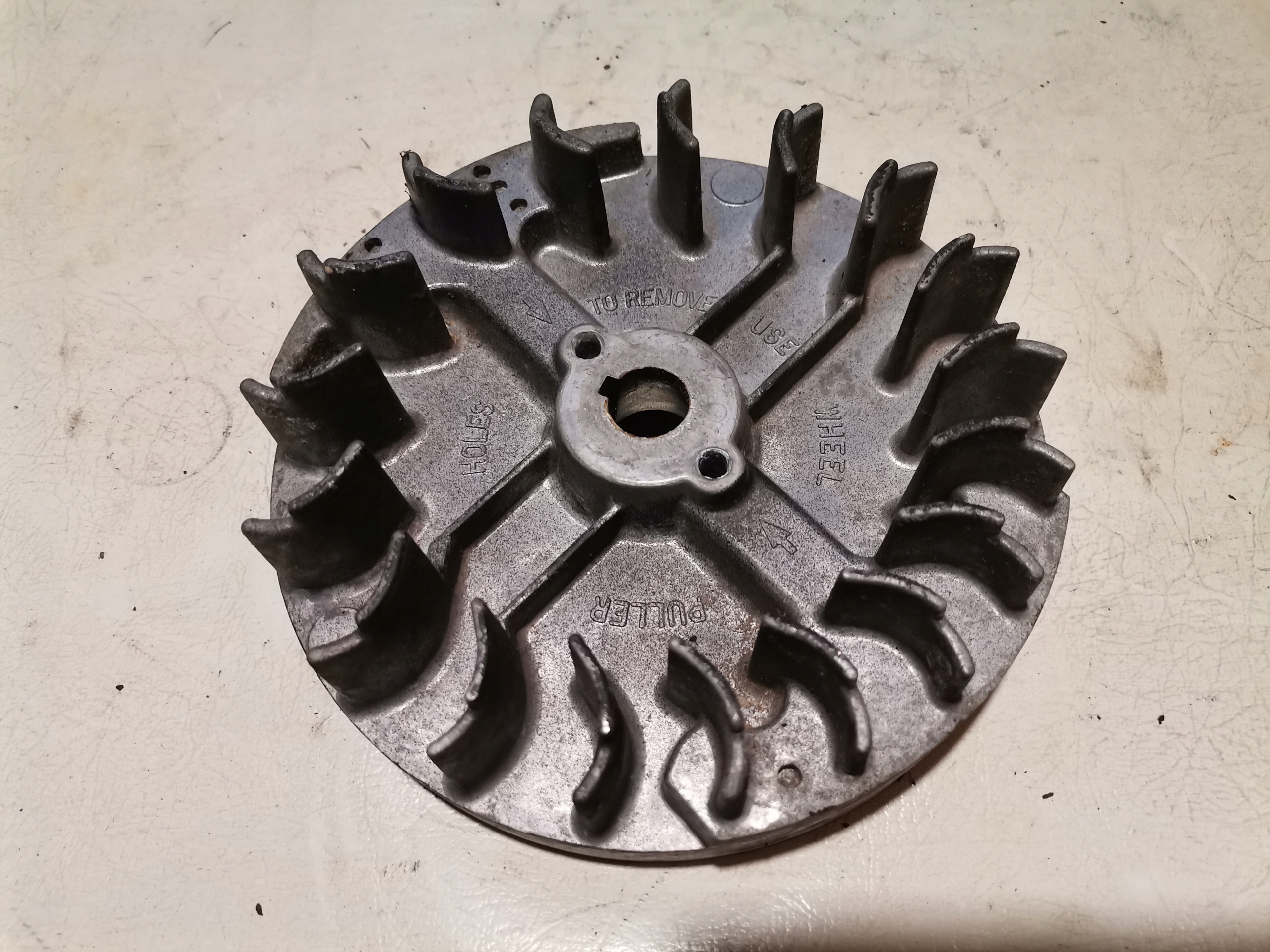 Magneto koło magnesowe briggs stratton 625 650 675 Typ koło