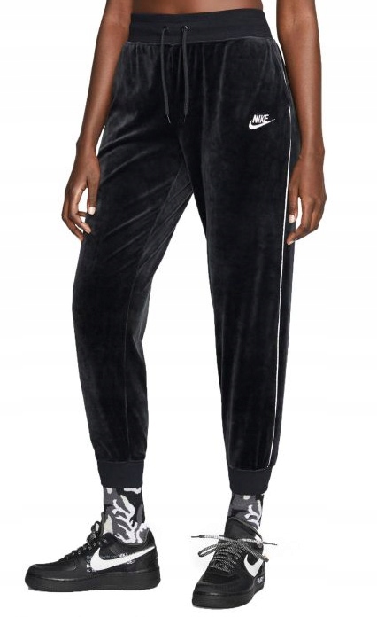 

Nike Welurowe Spodnie Nsw Heritage BV5035010 r. XL