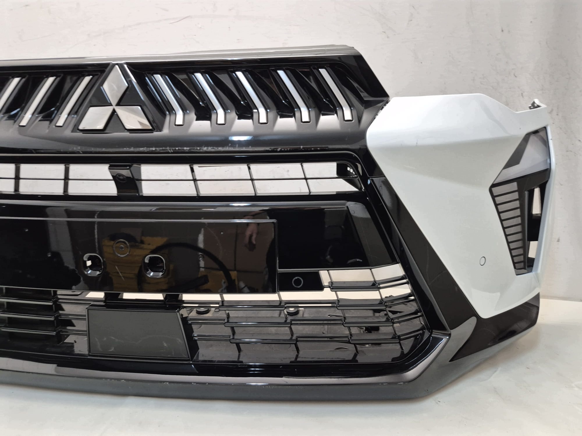MITSUBISHI ASX II LIFT 24- bumper front front grill RADAR PDC KAMERA