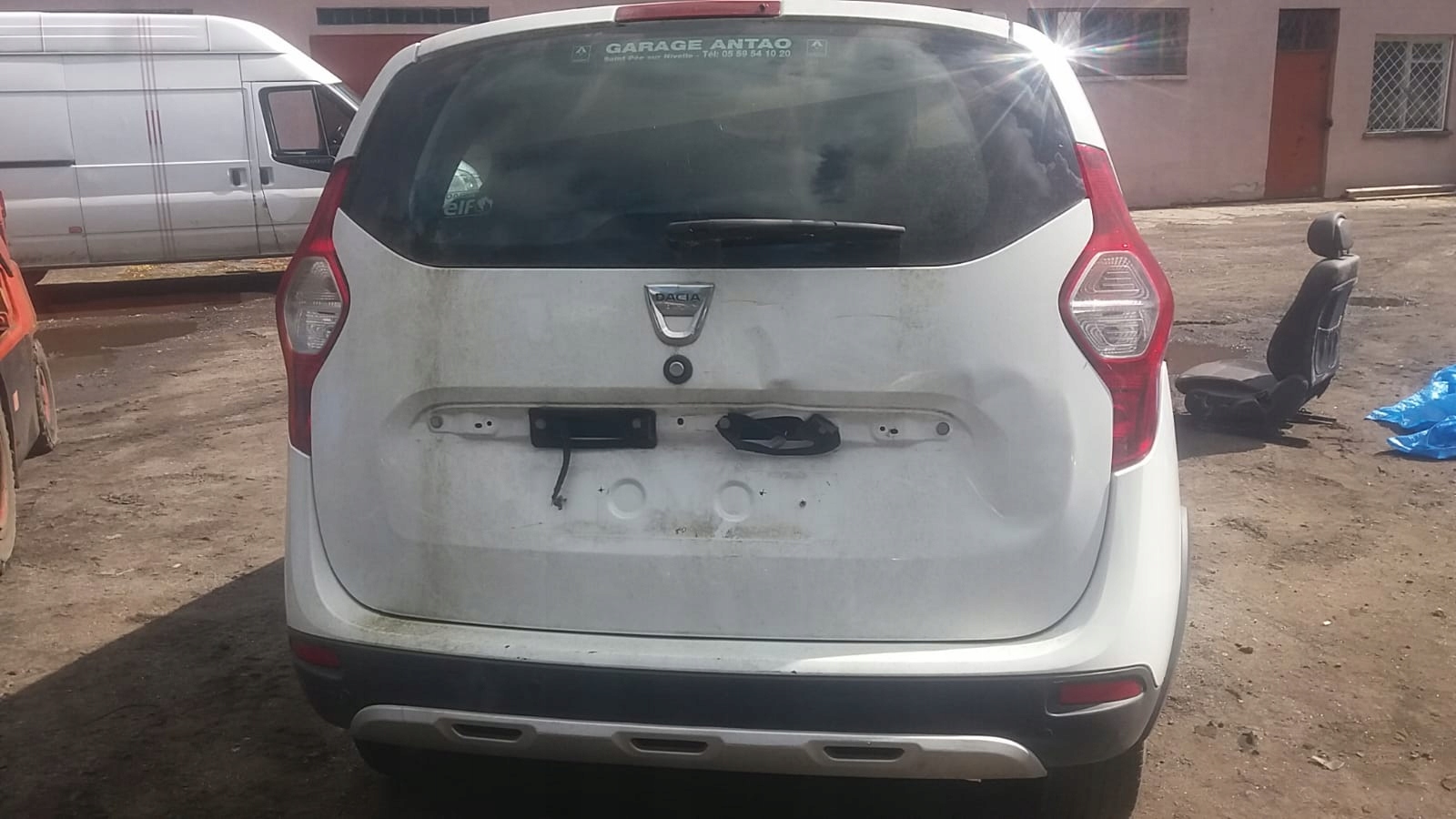 DACIA LODGY 12- klapa dach