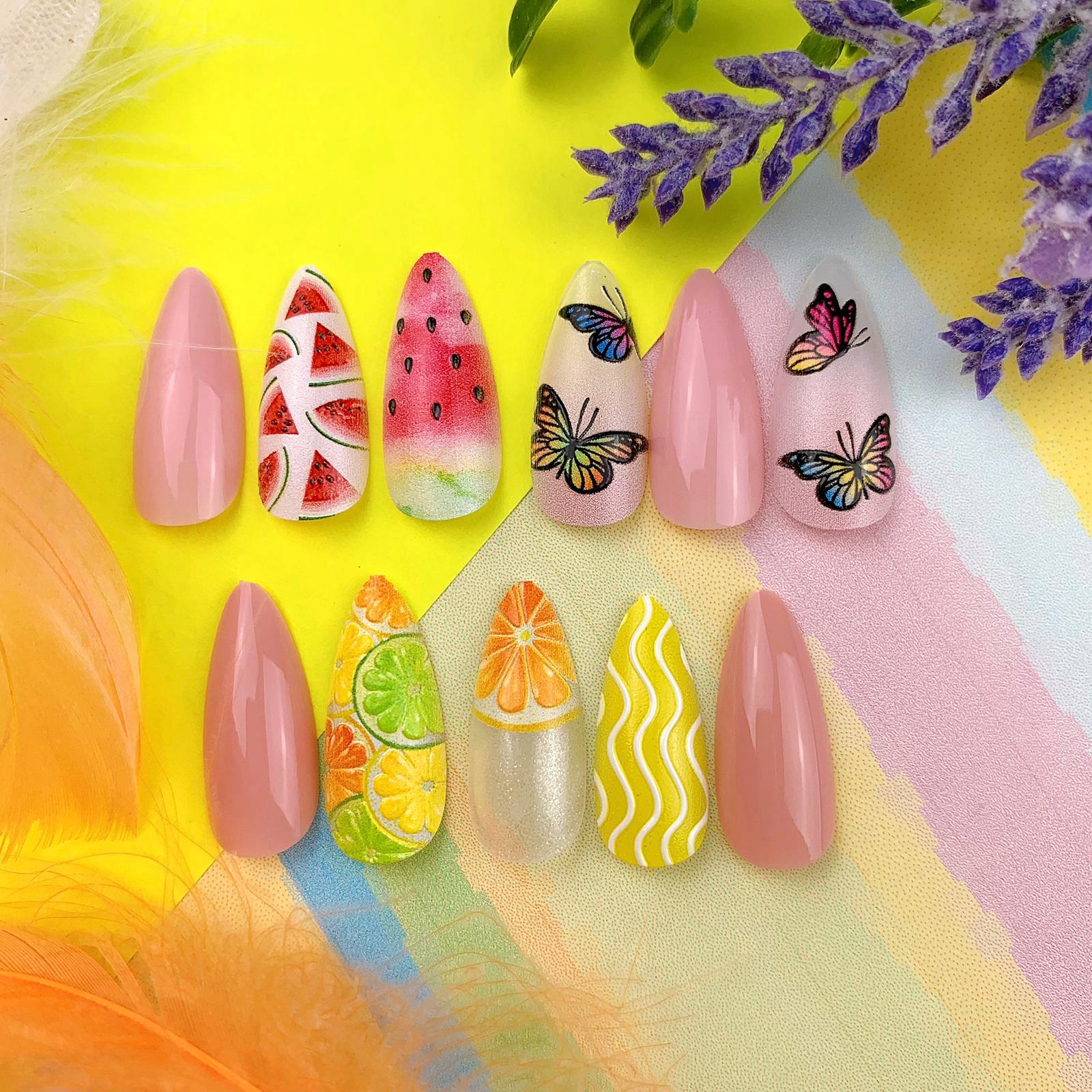 PAZNOKCIE SZTUCZNE TIPSY 24SZT Z KLEJEM MOTYLKI 3D WIOSENNE LETNIE Kolor Odcienie brązu i beżu Odcienie czerwieni i różu Inny kolor