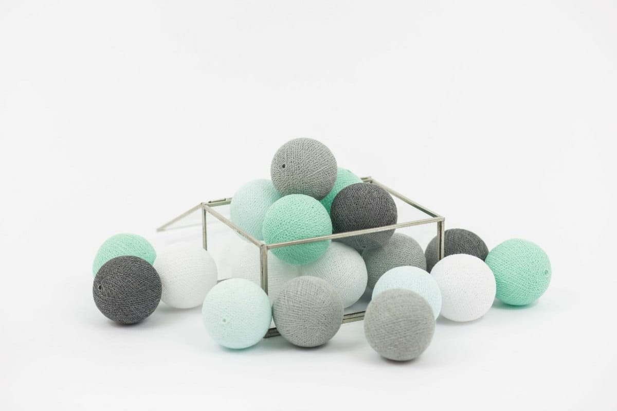 

Zestaw lampek Cotton Balls Mint Love 10 kul