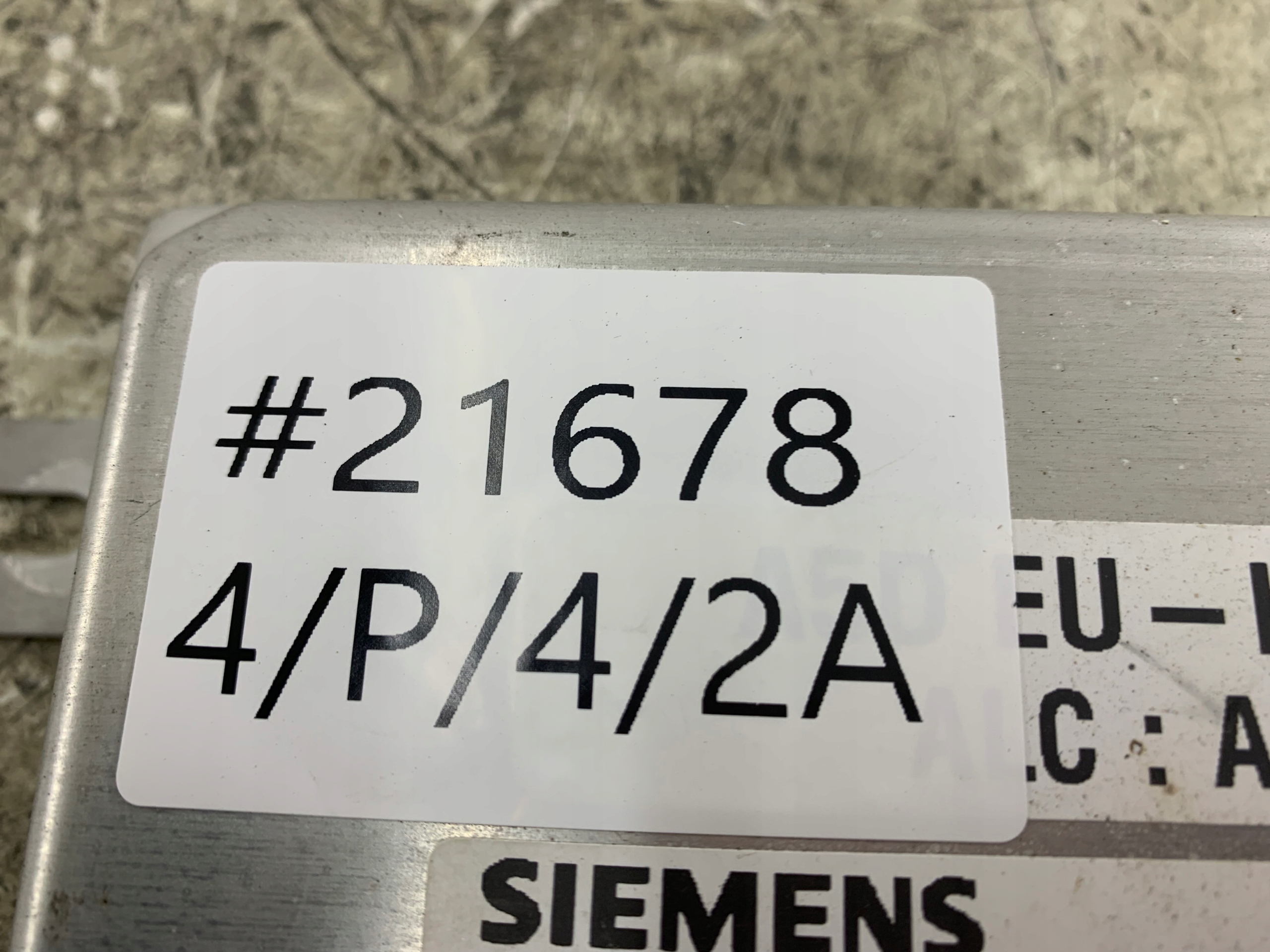 KIA RIO e 1.5 centralina motore 39110-2X066