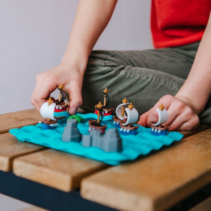 SMART GAMES Gra logiczna dla dzieci Piraci w Morzu Ognia 7+ EAN (GTIN) 5907628970904