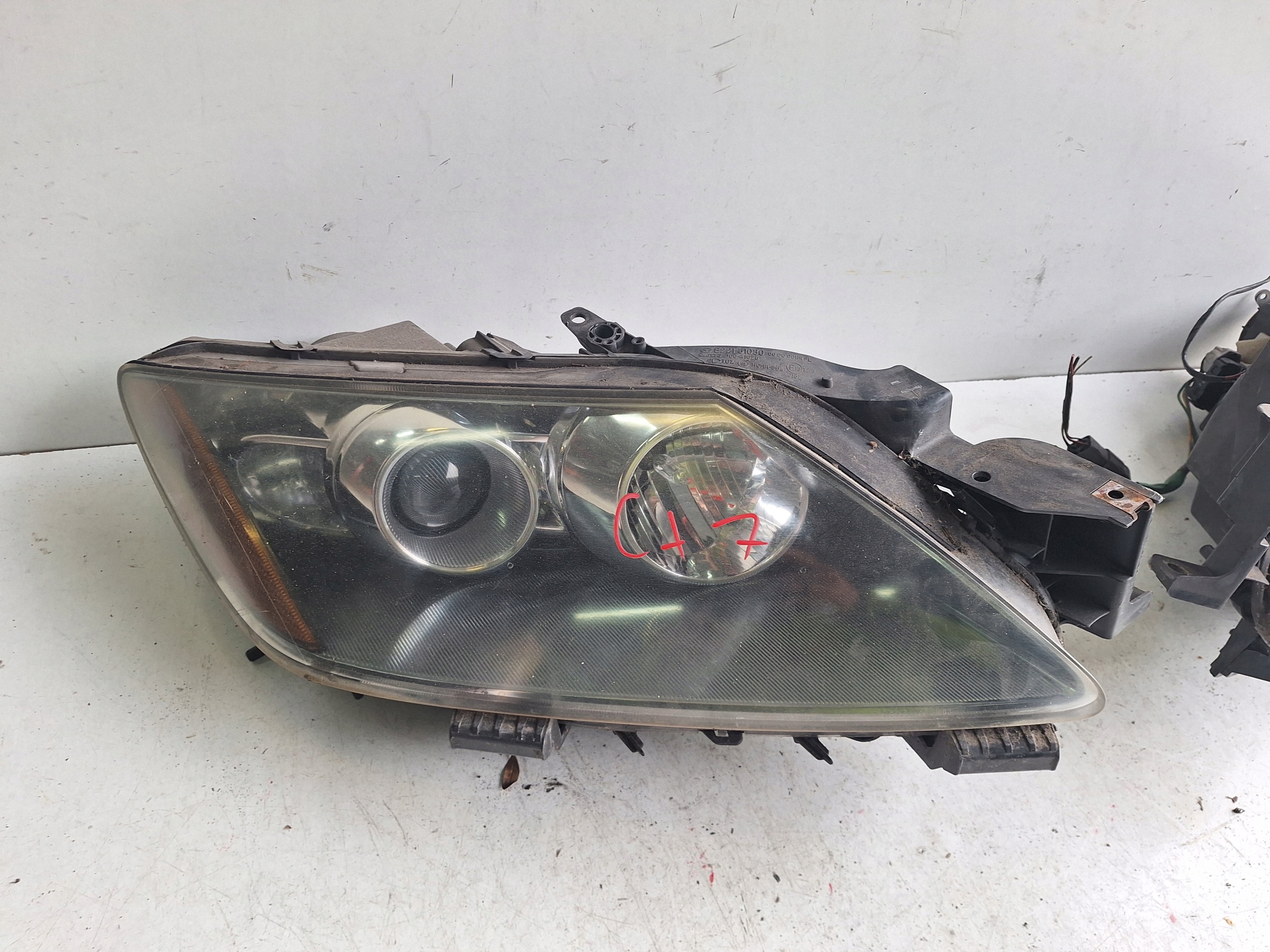 MAZDA CX-7 06-14 light left XENON UK