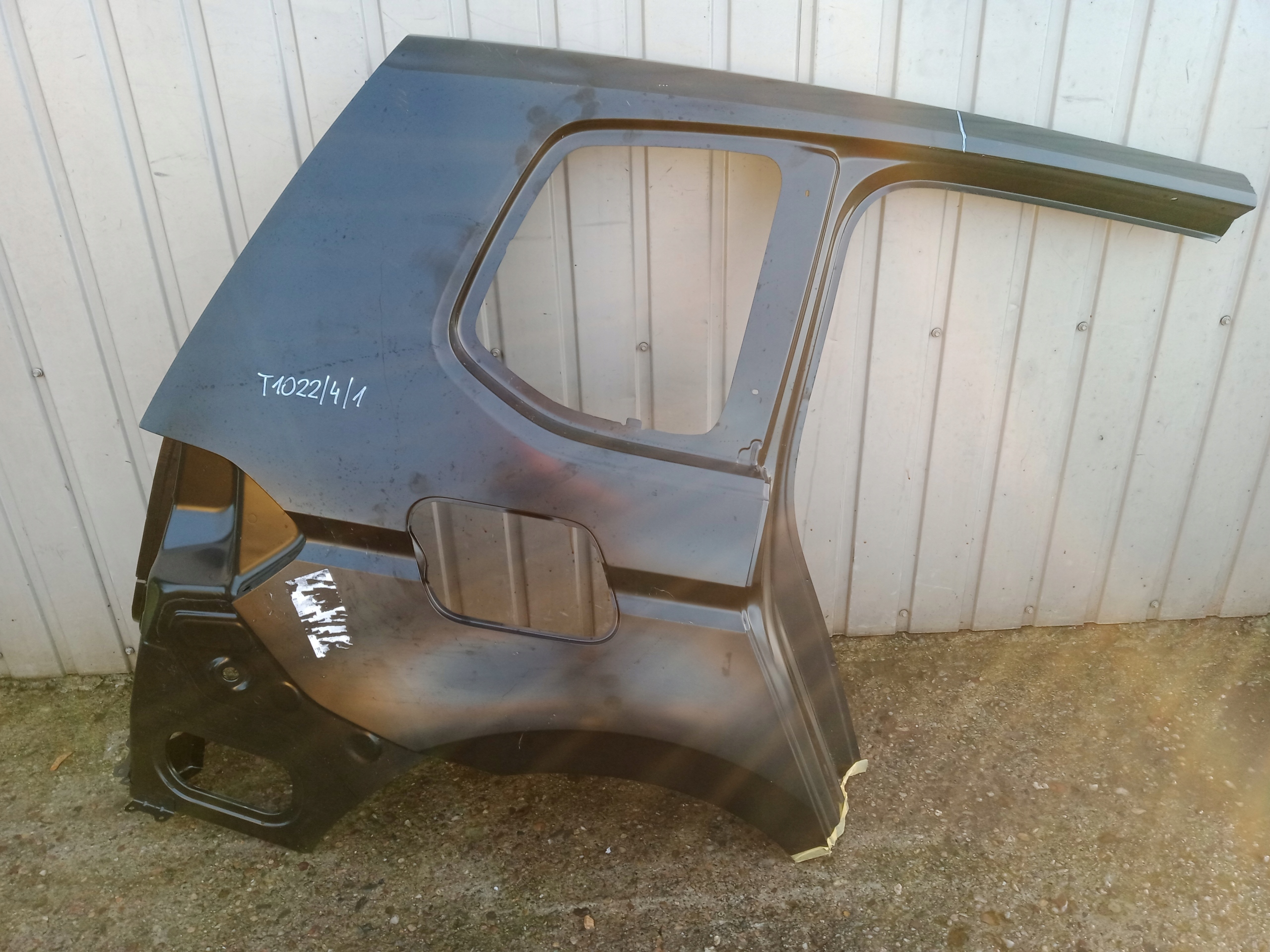 VW TOURAN 3 III 5TA 15- BŁOTNIK PRAWY TYLNY - NOWY