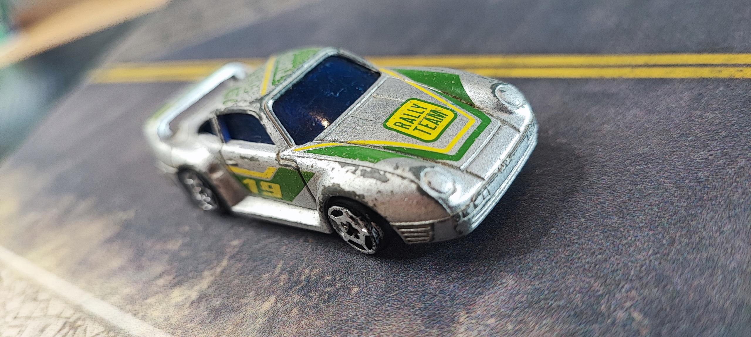 Blue Box Porsche 959