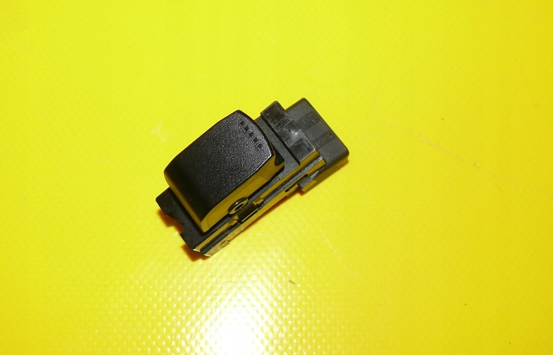 PANEL button windows left rear part SUZUKI SX4 SX-4 and