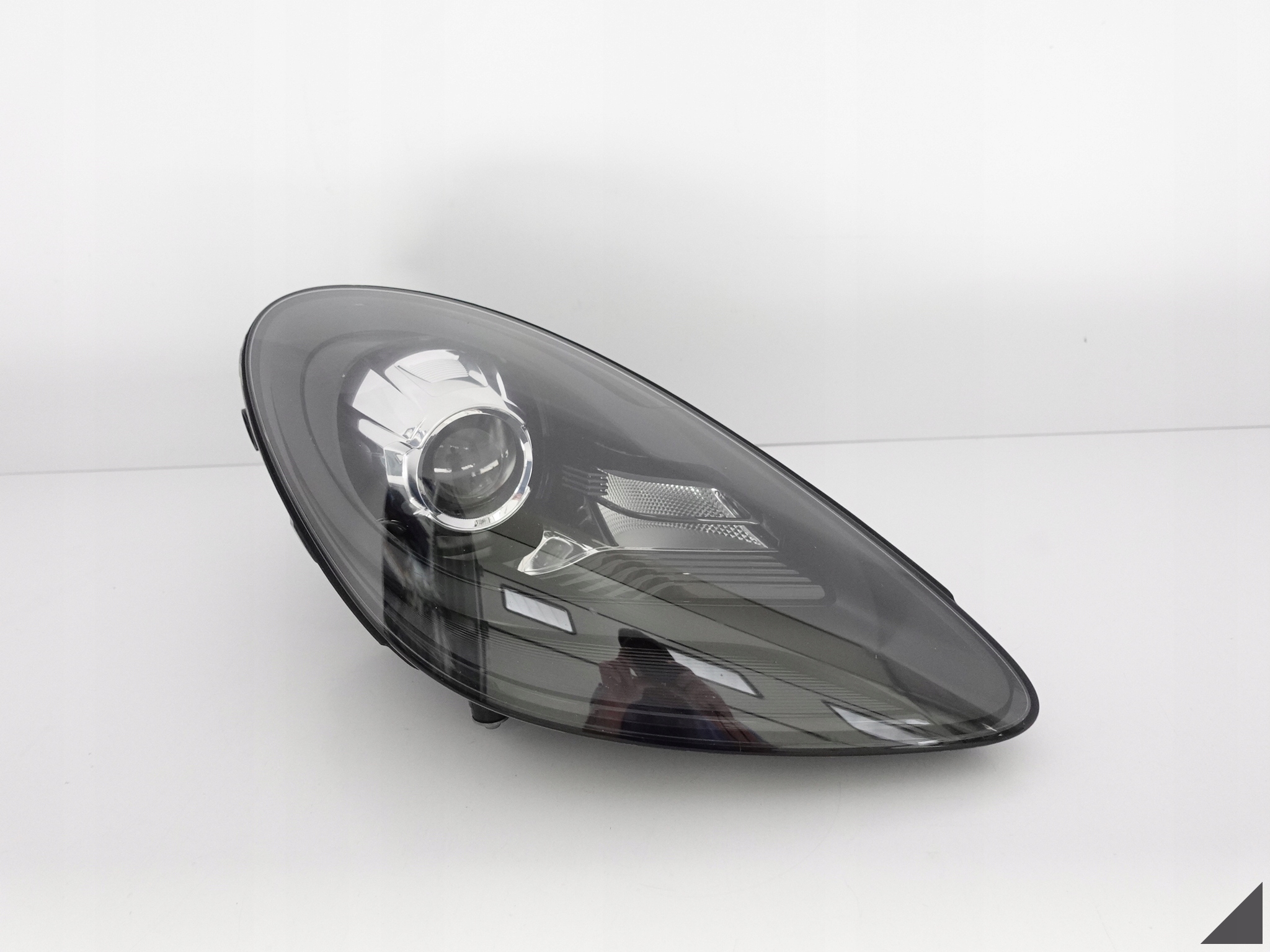 PORSCHE 982 718 BOXSTER CAYMAN XENON+LED light