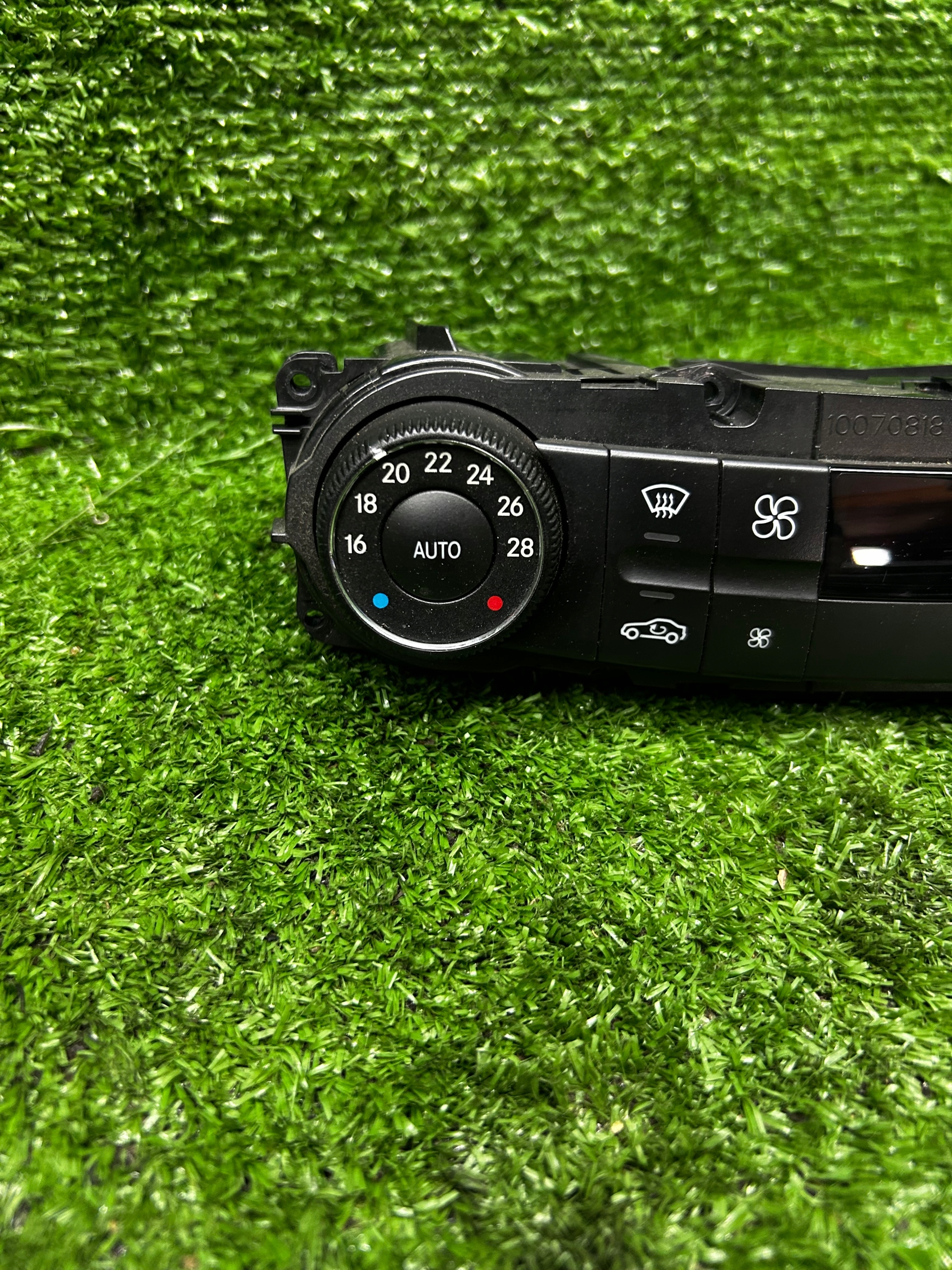 Mercedes w211 w219 CLS Unite commande clima CLS 2198302985