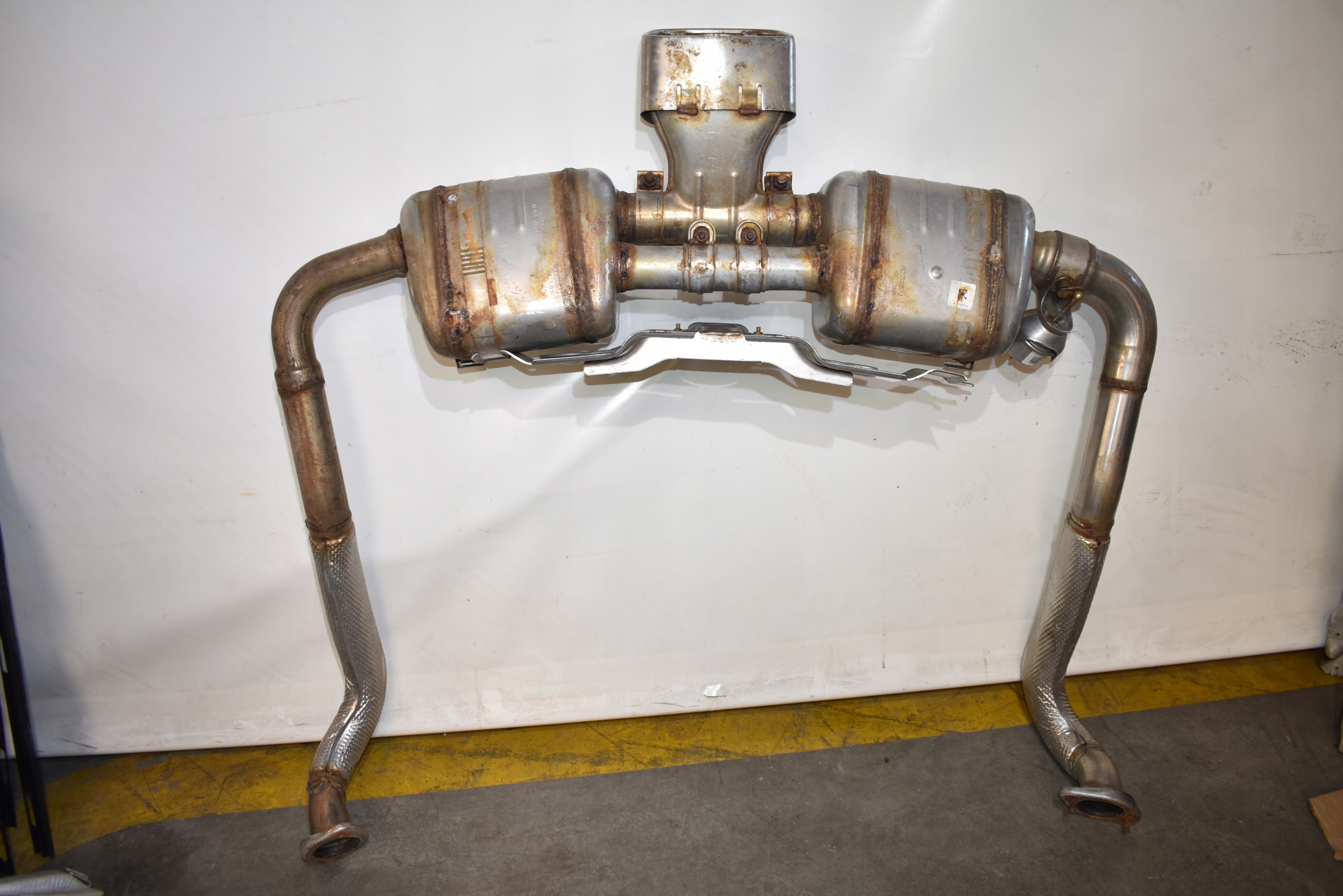 IDEALNY Échappement KPL. 2.0 Essence PORSCHE 982 718 1