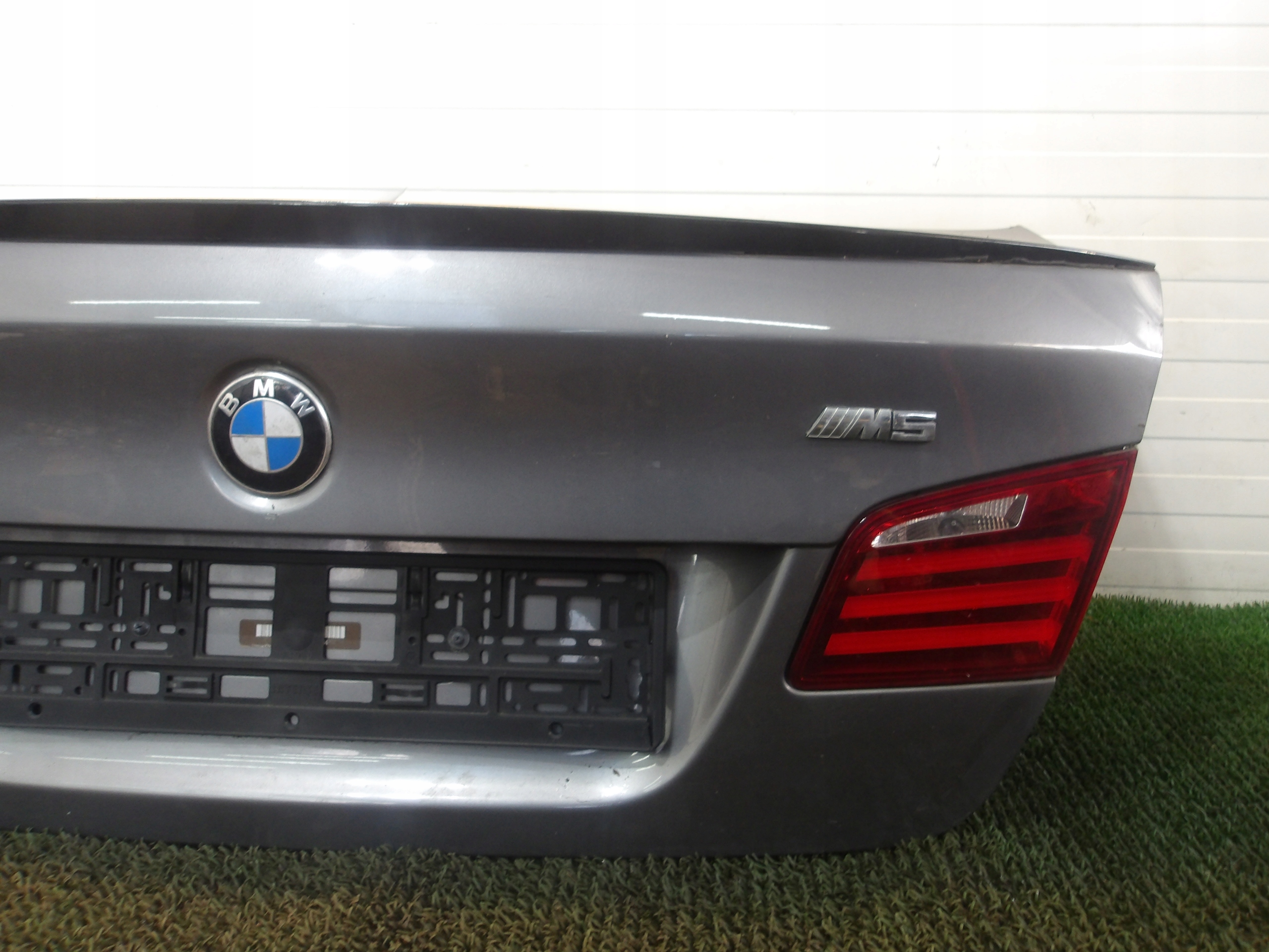 BMW 5 M5 F10 10-17 boot doors rear part LOTKA m-packet colour A52/7 SPACEGRAU