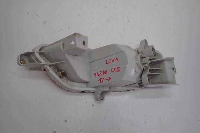 MAZDA CX-5 CX5 II 17- light left w bumper rear