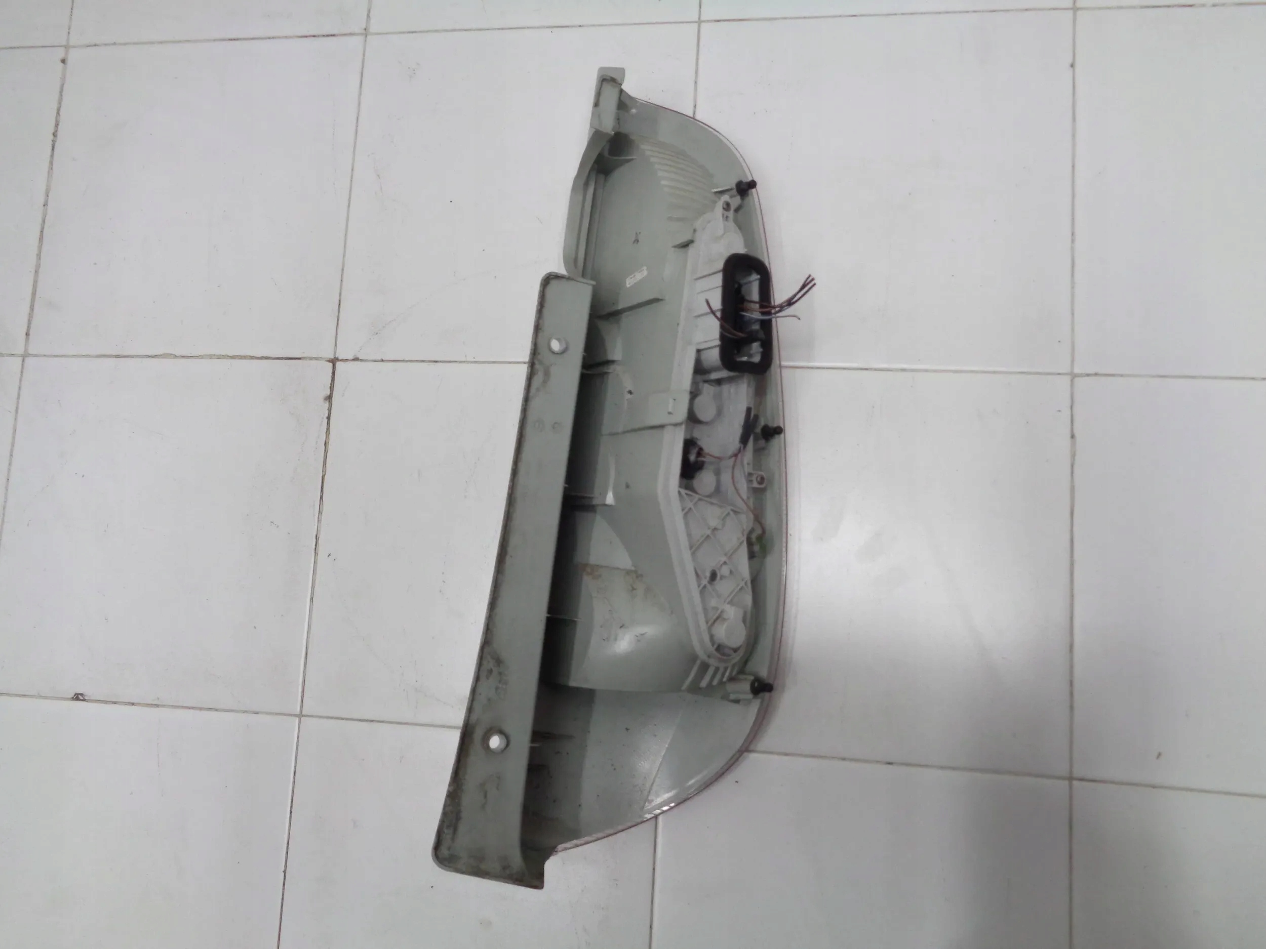 SKODA ROOMSTER 06-15 LIGHT LEFT REAR PART