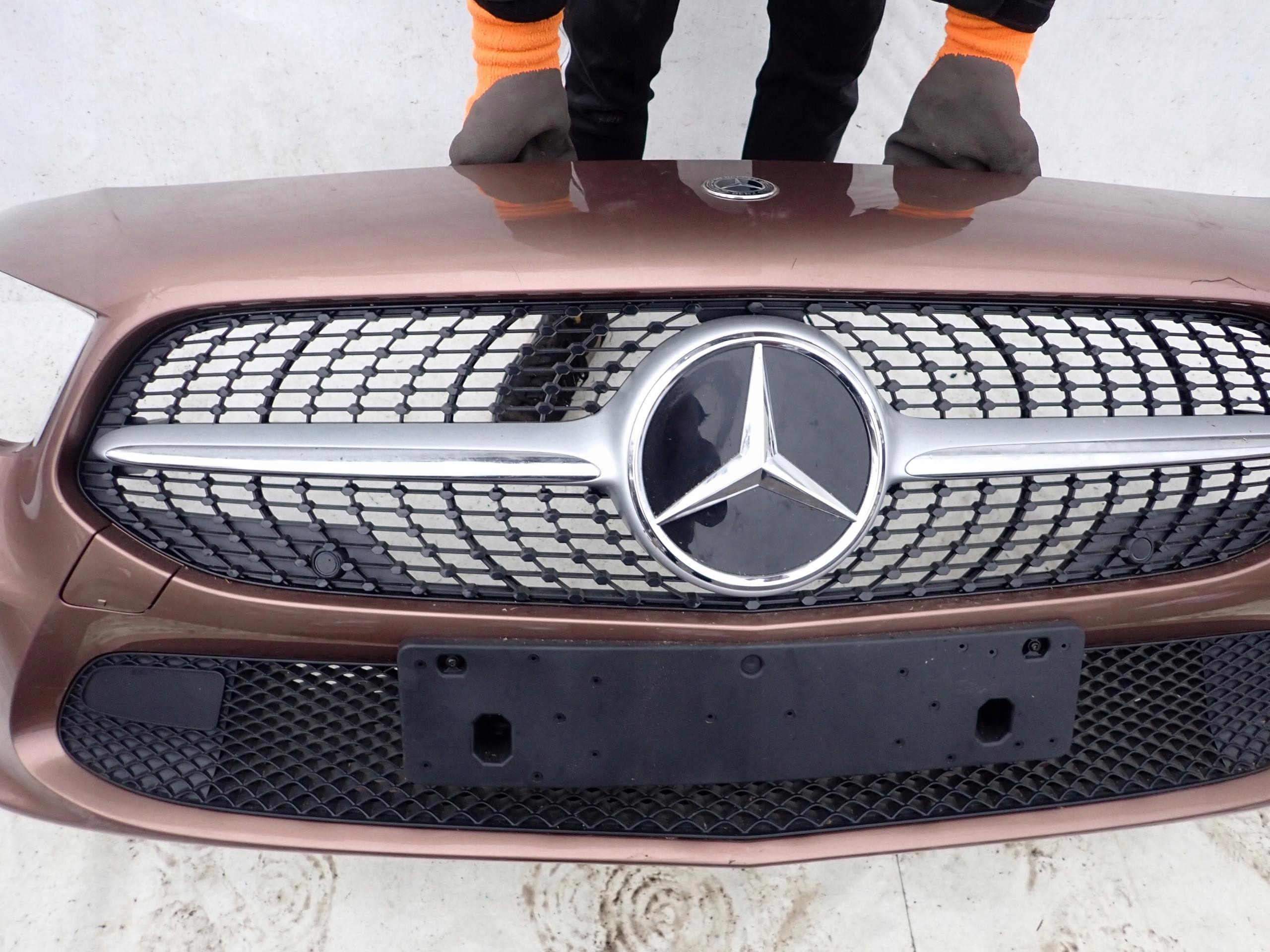 MERCEDES A-KLASA W177 18- bumper front PDC