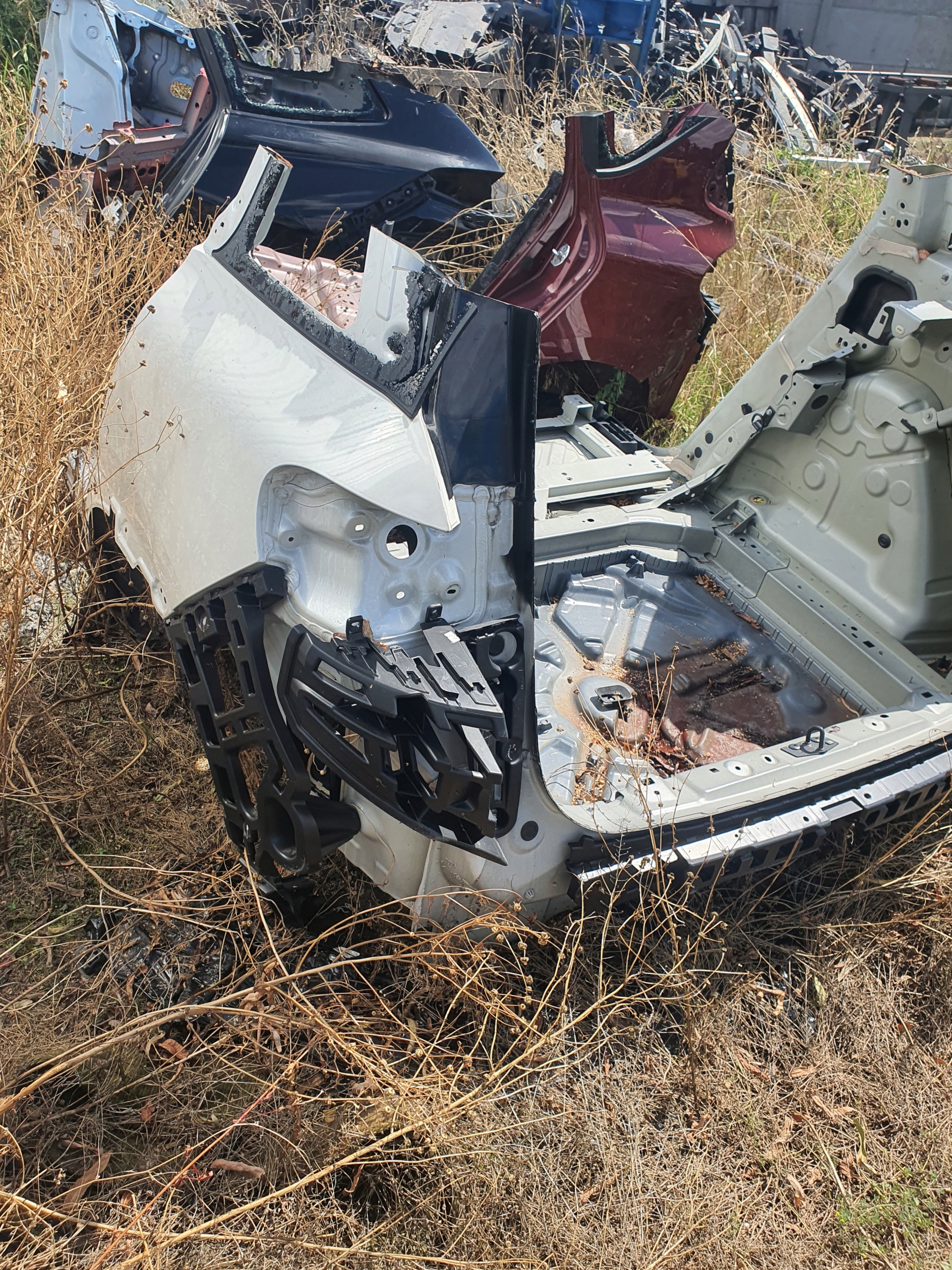 CWIARTKA BLOTNIK lewy PROG C5 Aircross